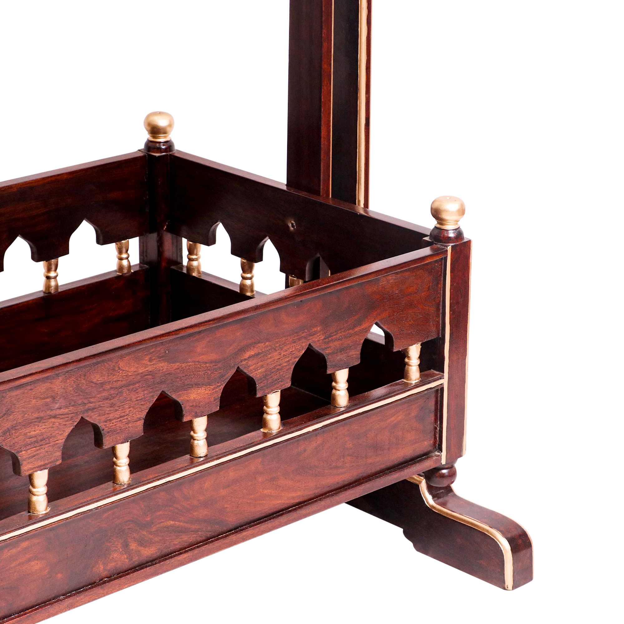 Beatific Wooden Carved Crib Cradle