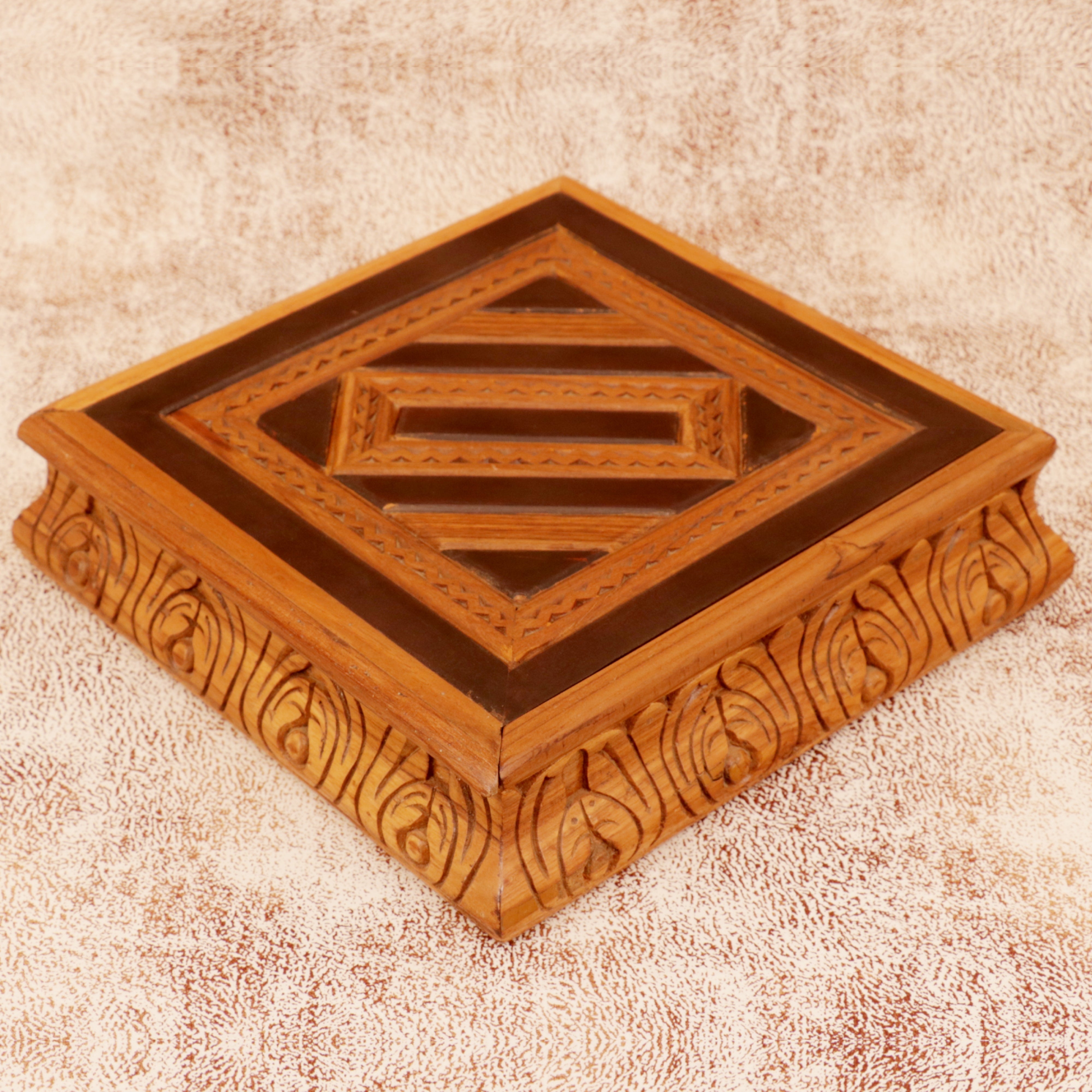 Curved Sides Box Wooden Box