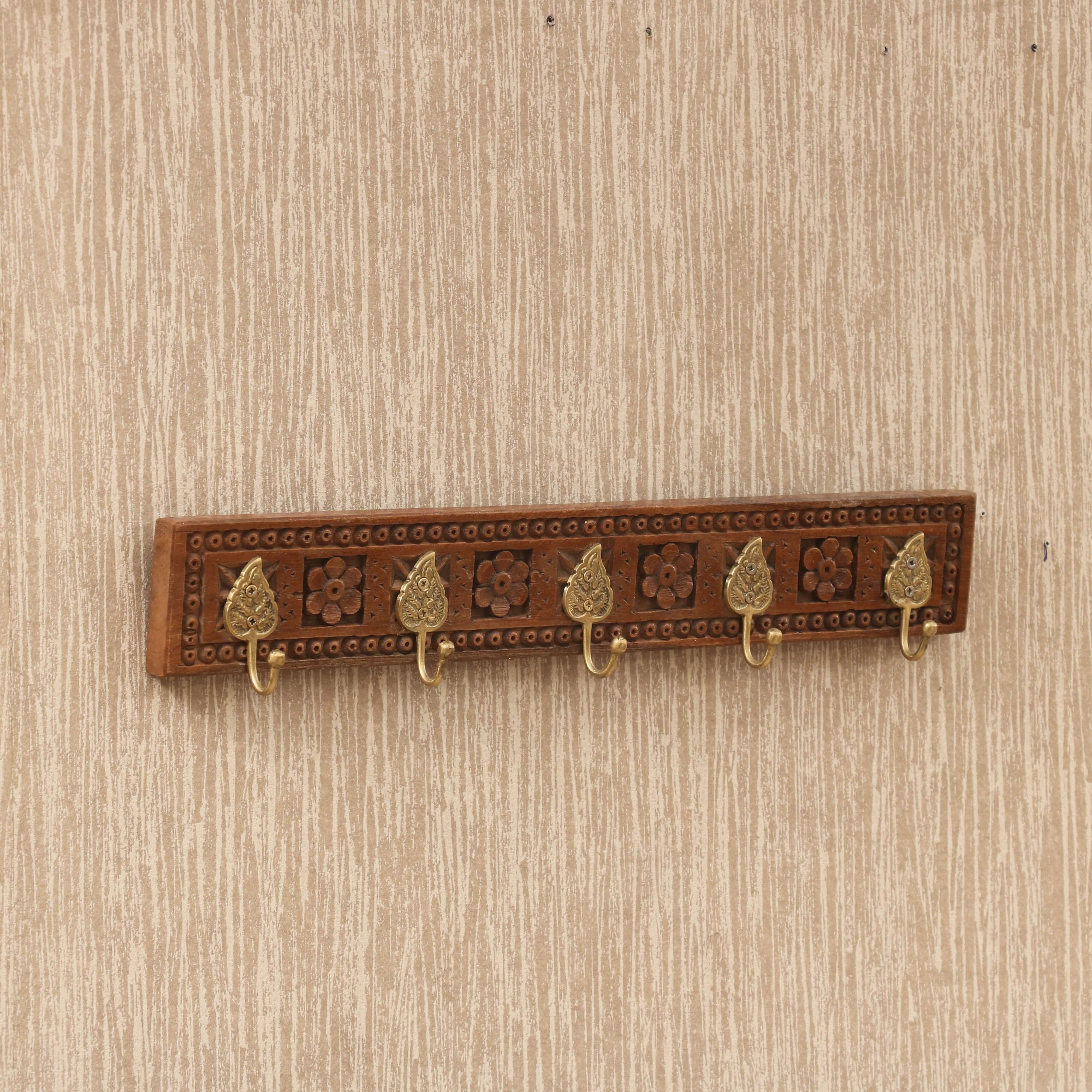 5 Hook Wooden Carved Cloth Hook Hook