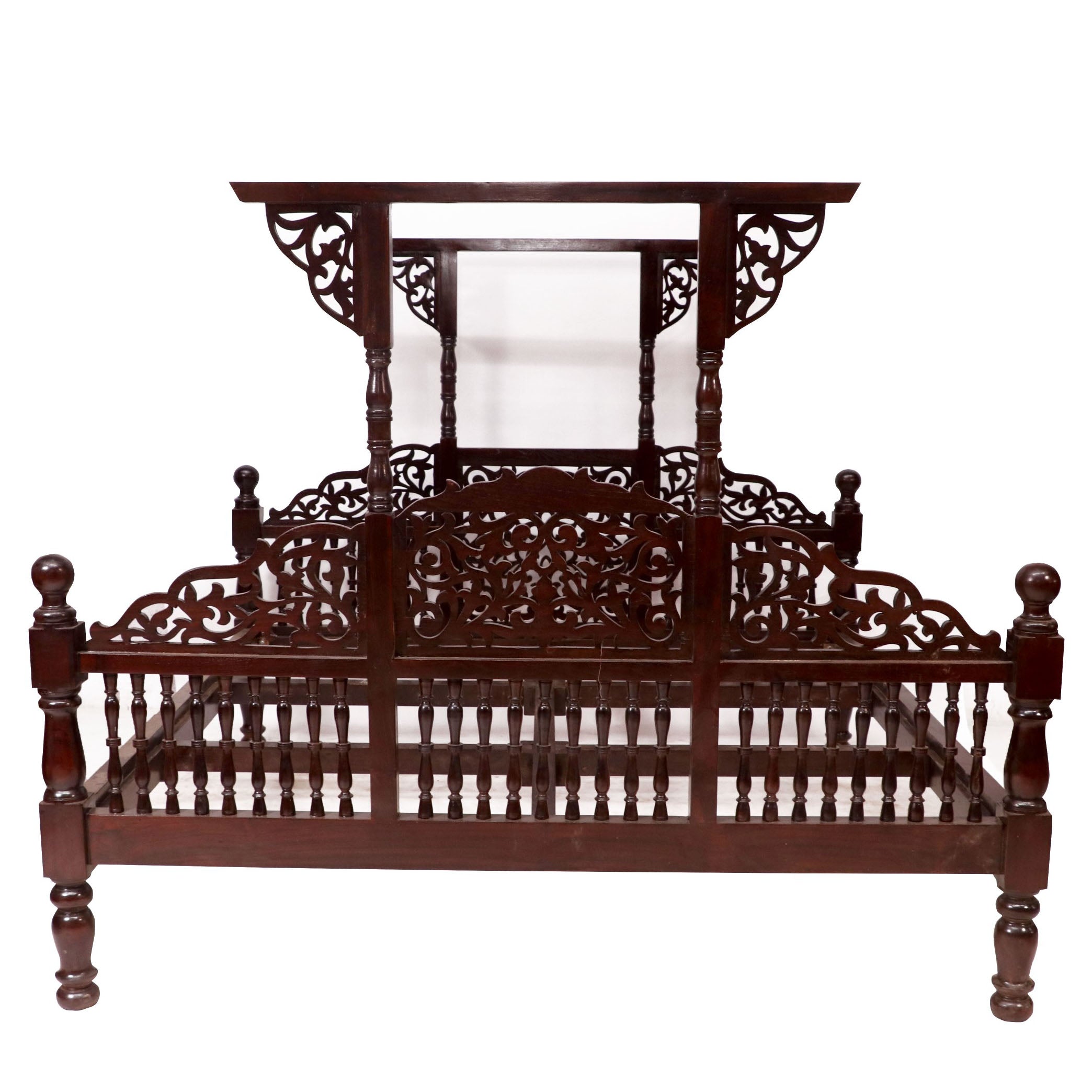 Traditional Southern Classical Teak Bed Bed