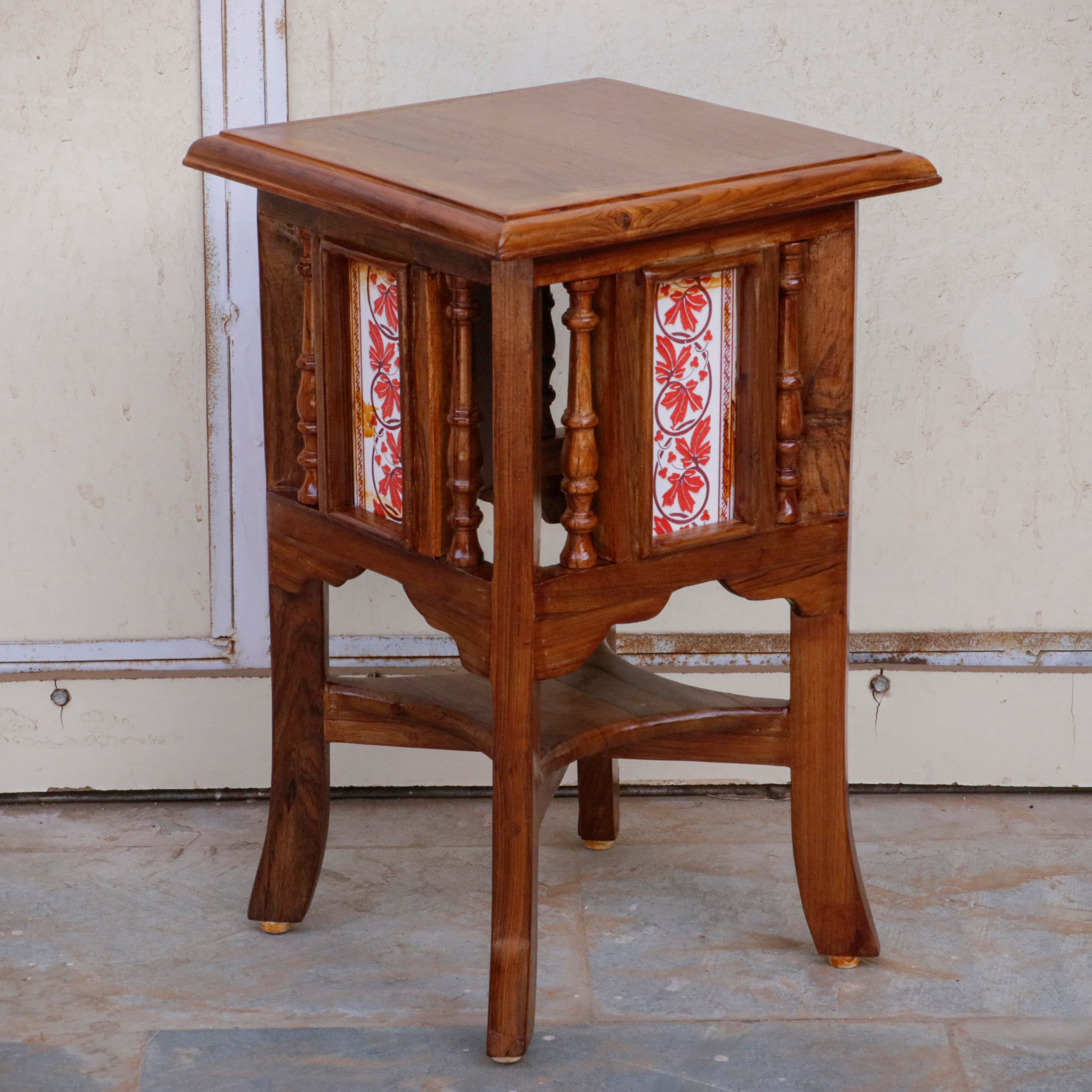 Classic Tiled End Table (11 x 11 x 18 Inch) End Table