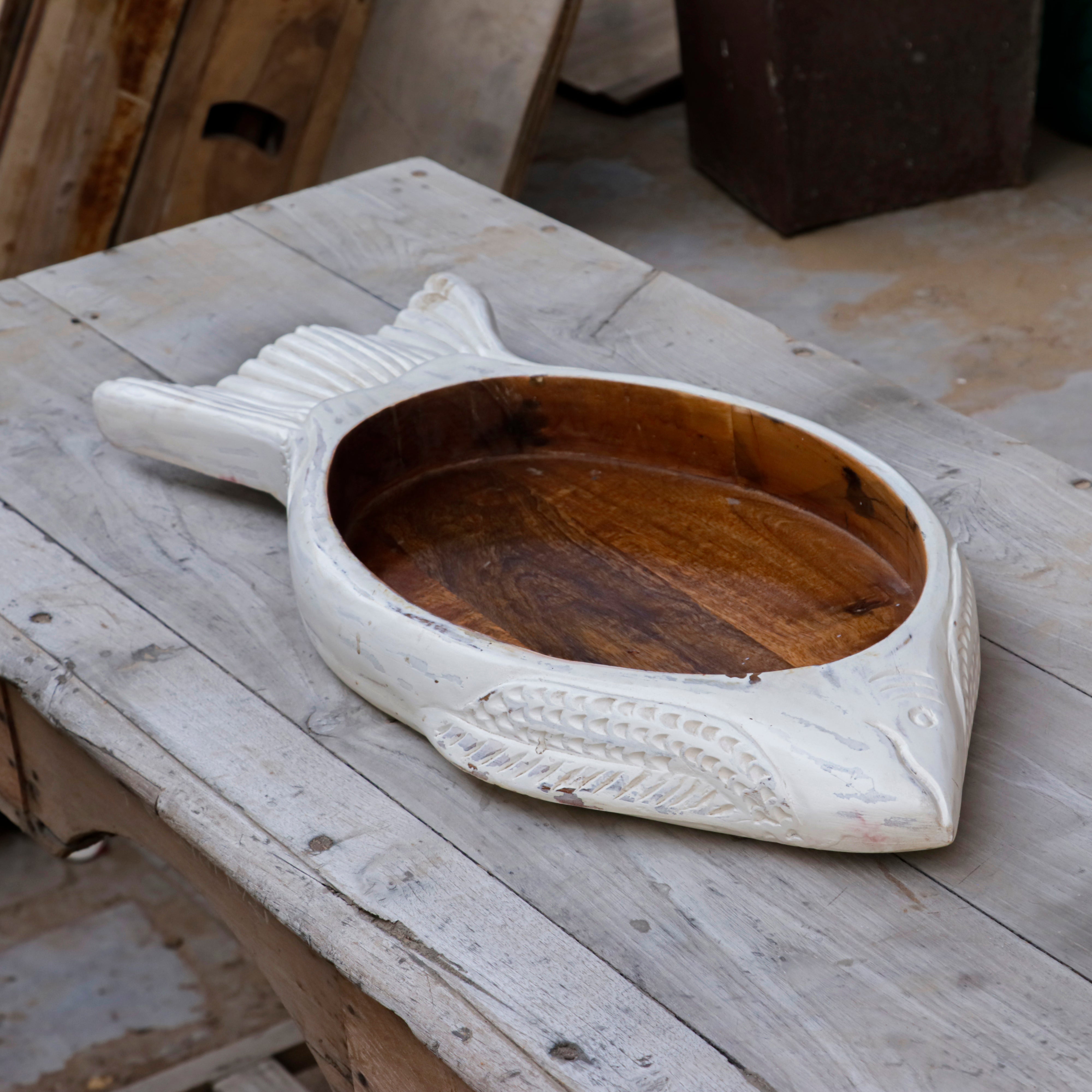 Unique White Distressed Fish Style Wooden Handmade Tray Tray