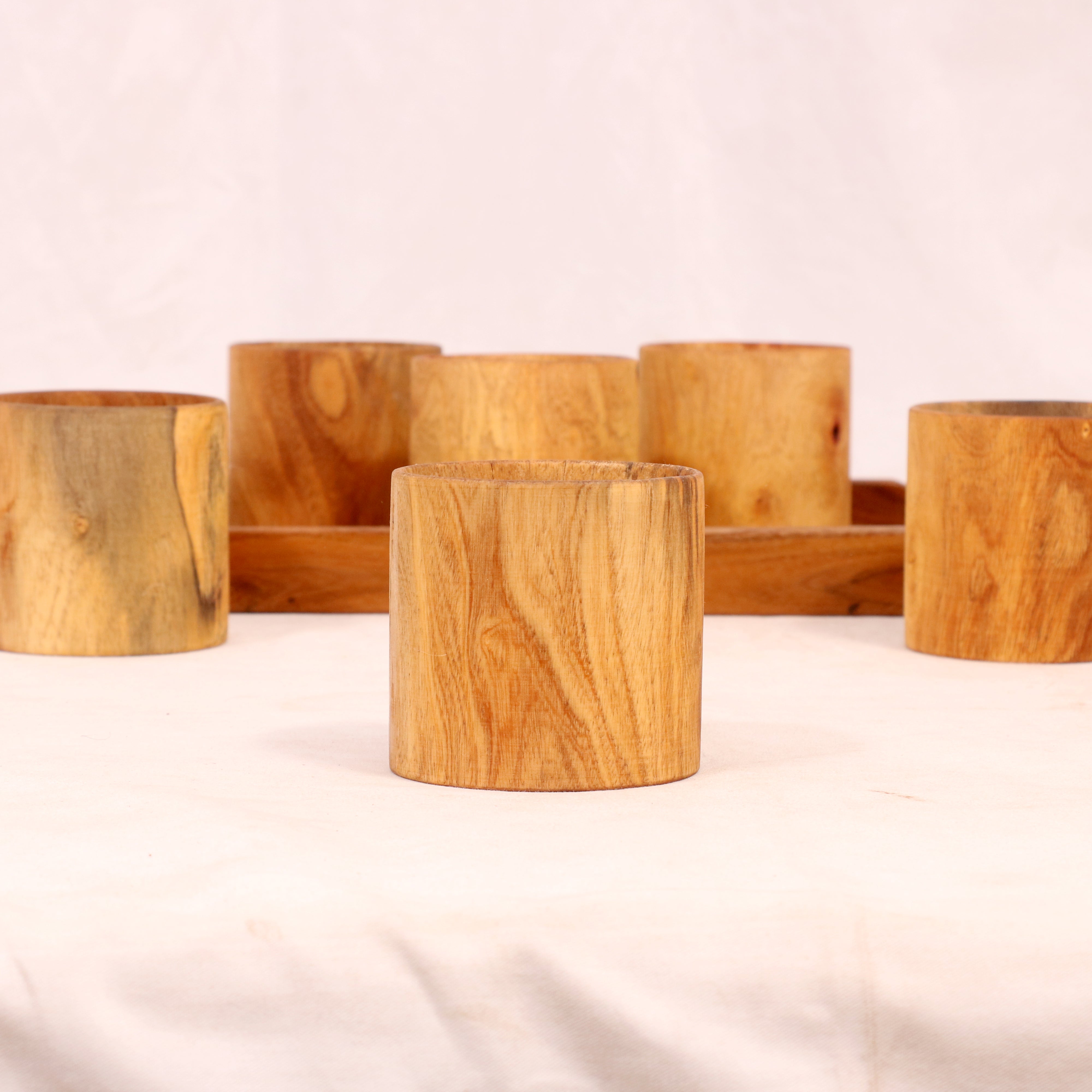 Light Toned Cup and Platter Set (Set of 6 & 1 Tray) Glass