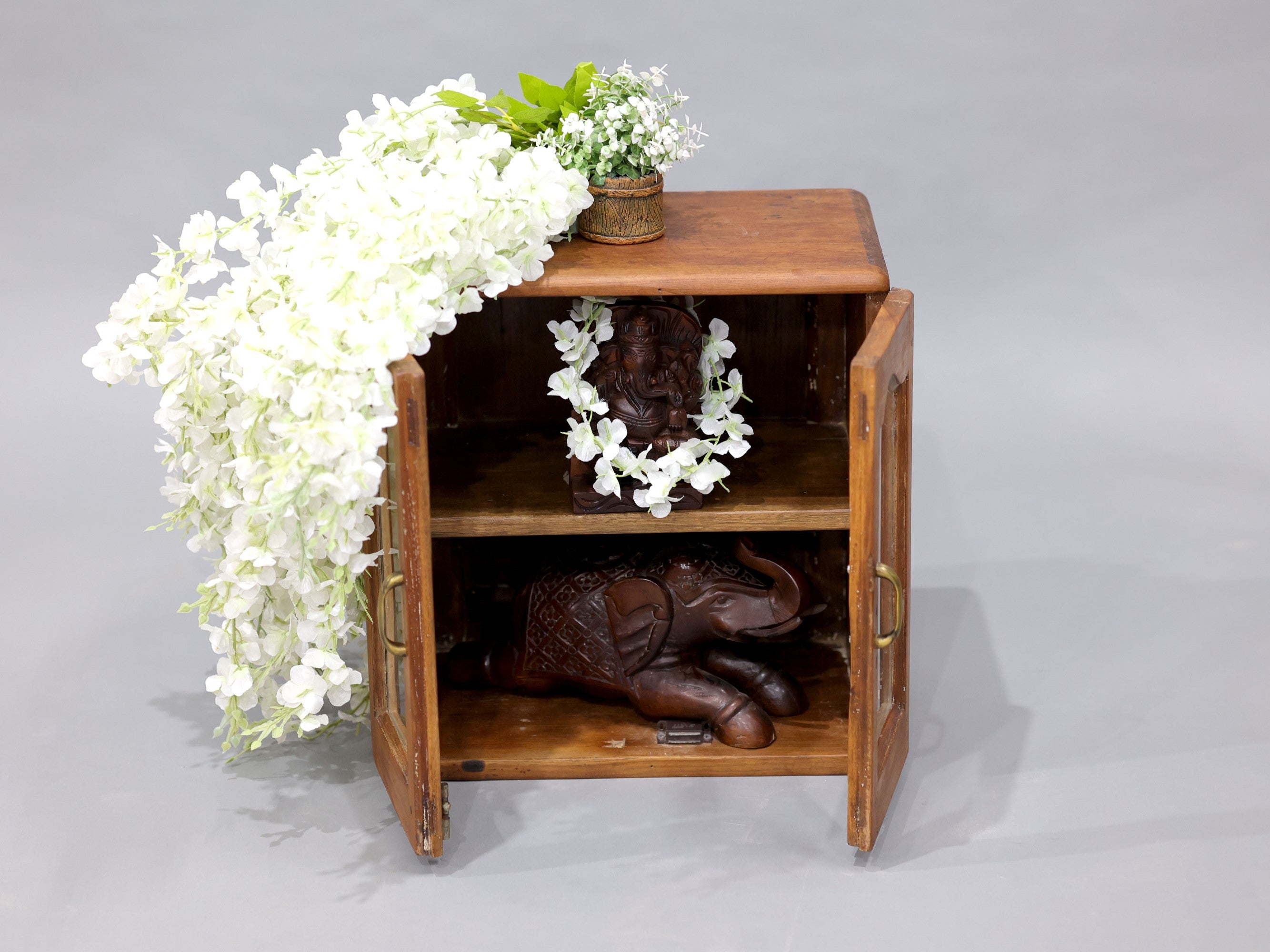 Diamond Carved Side Teak Single Shelf Cabinet Temple