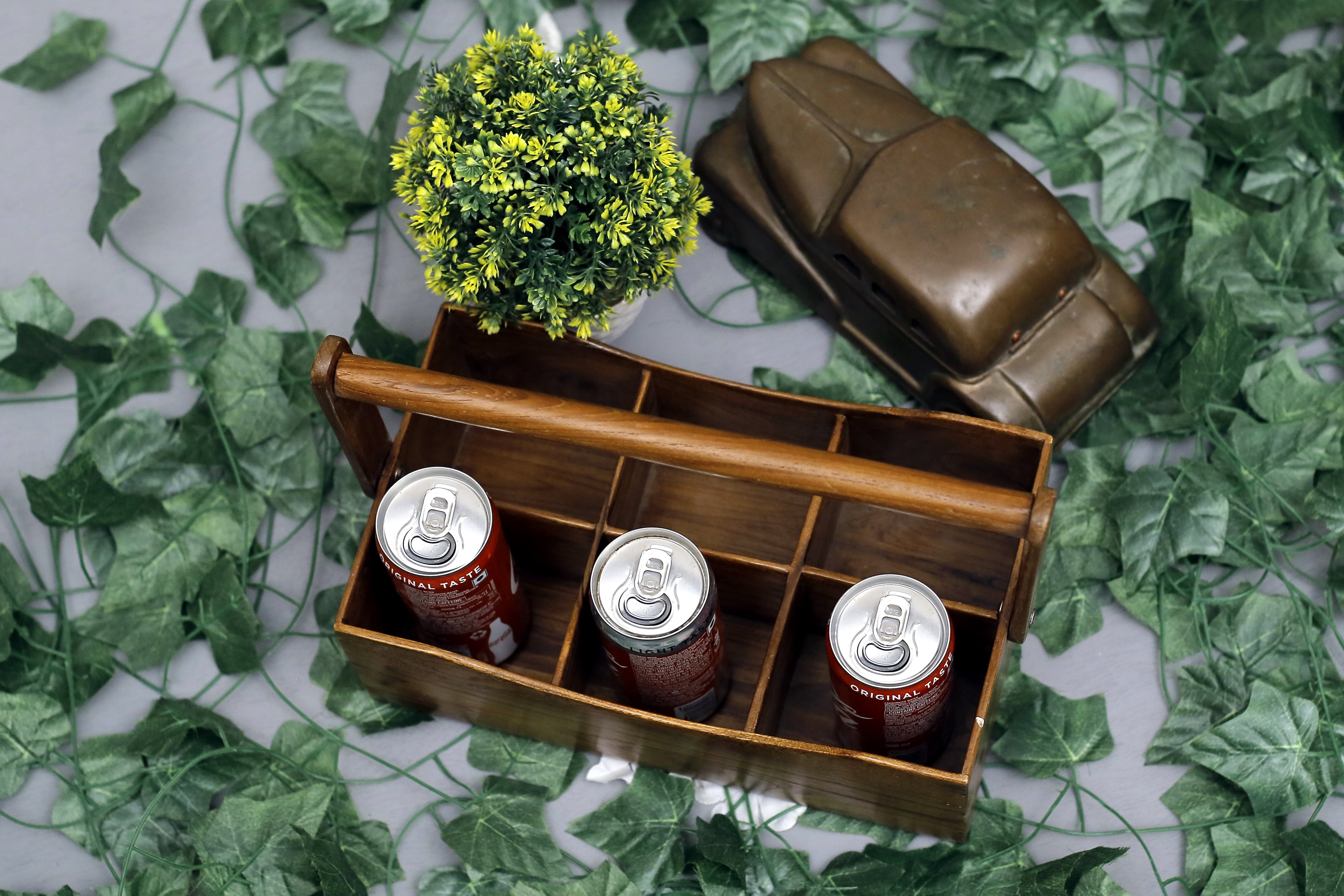 Classic Wooden Condiment Holder Tray