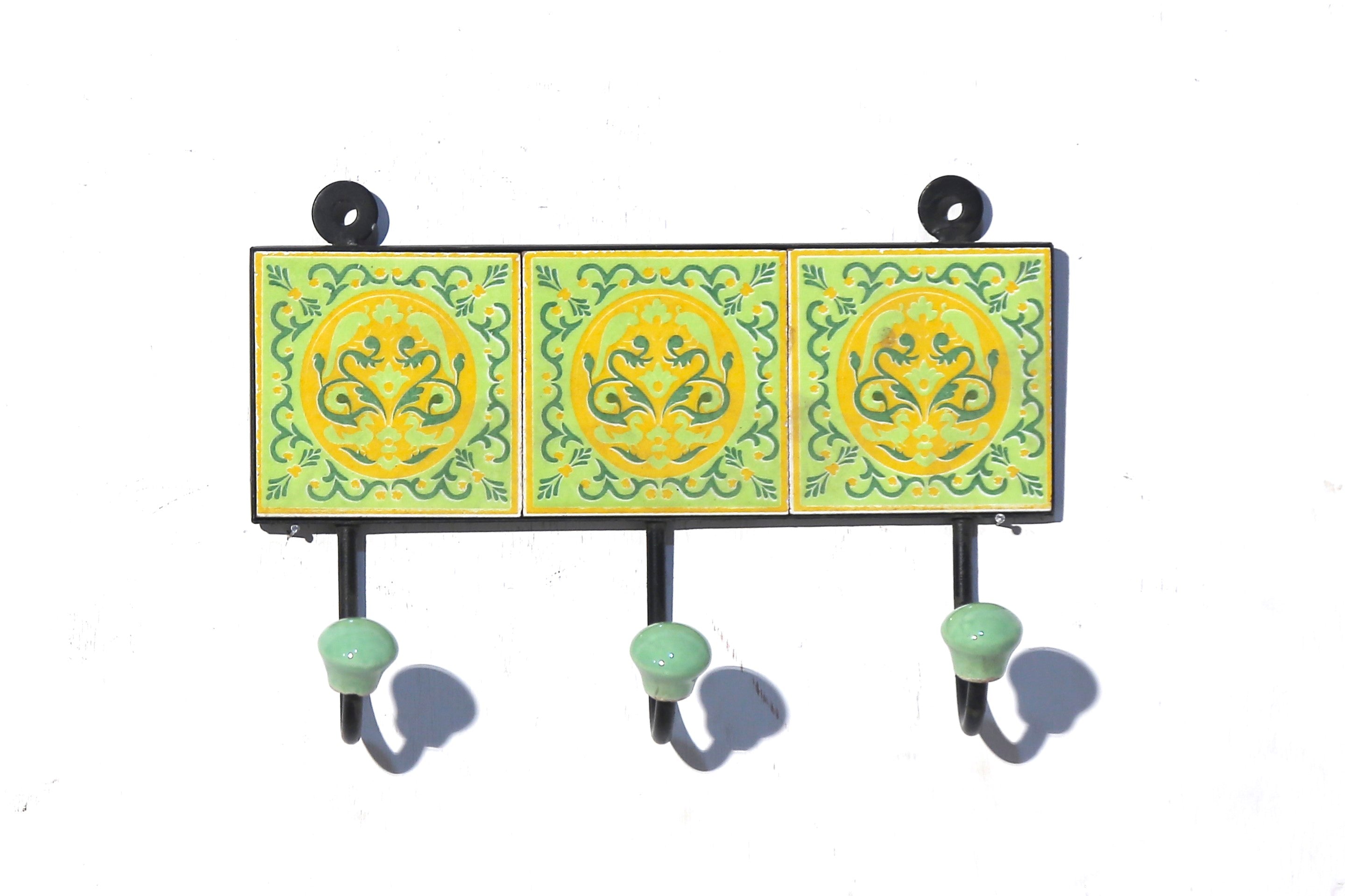 3 by 3, 3 Hook Metallic Frame Hook