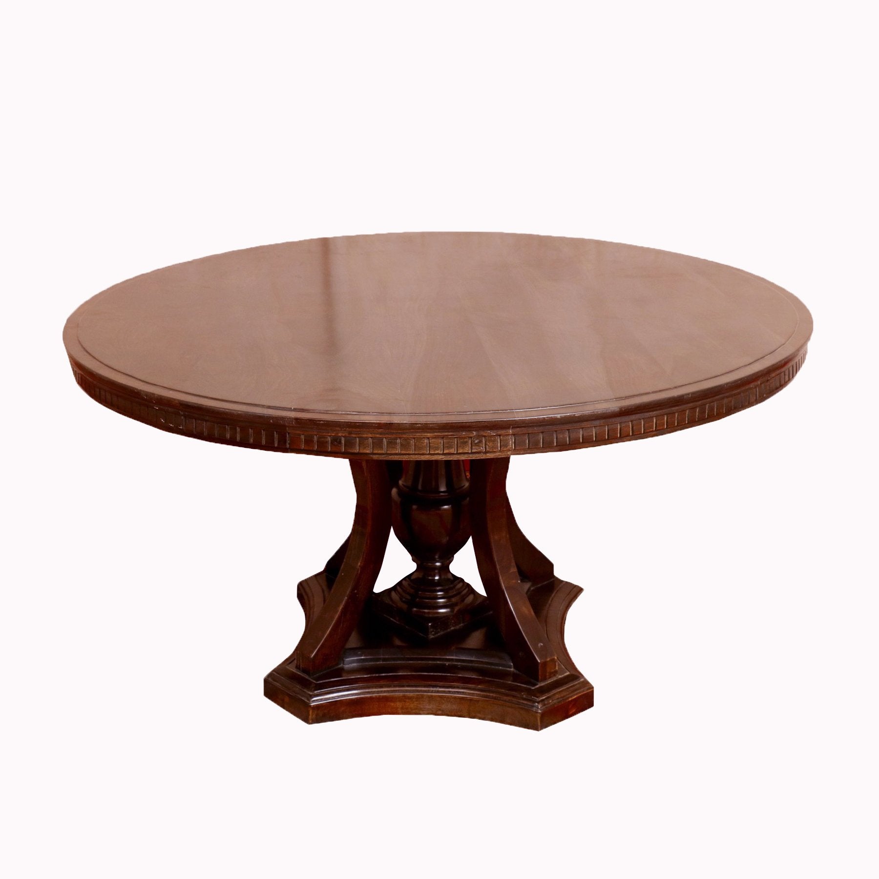 5 Tips to Keep Your Wooden Dining Table in Prime Condition