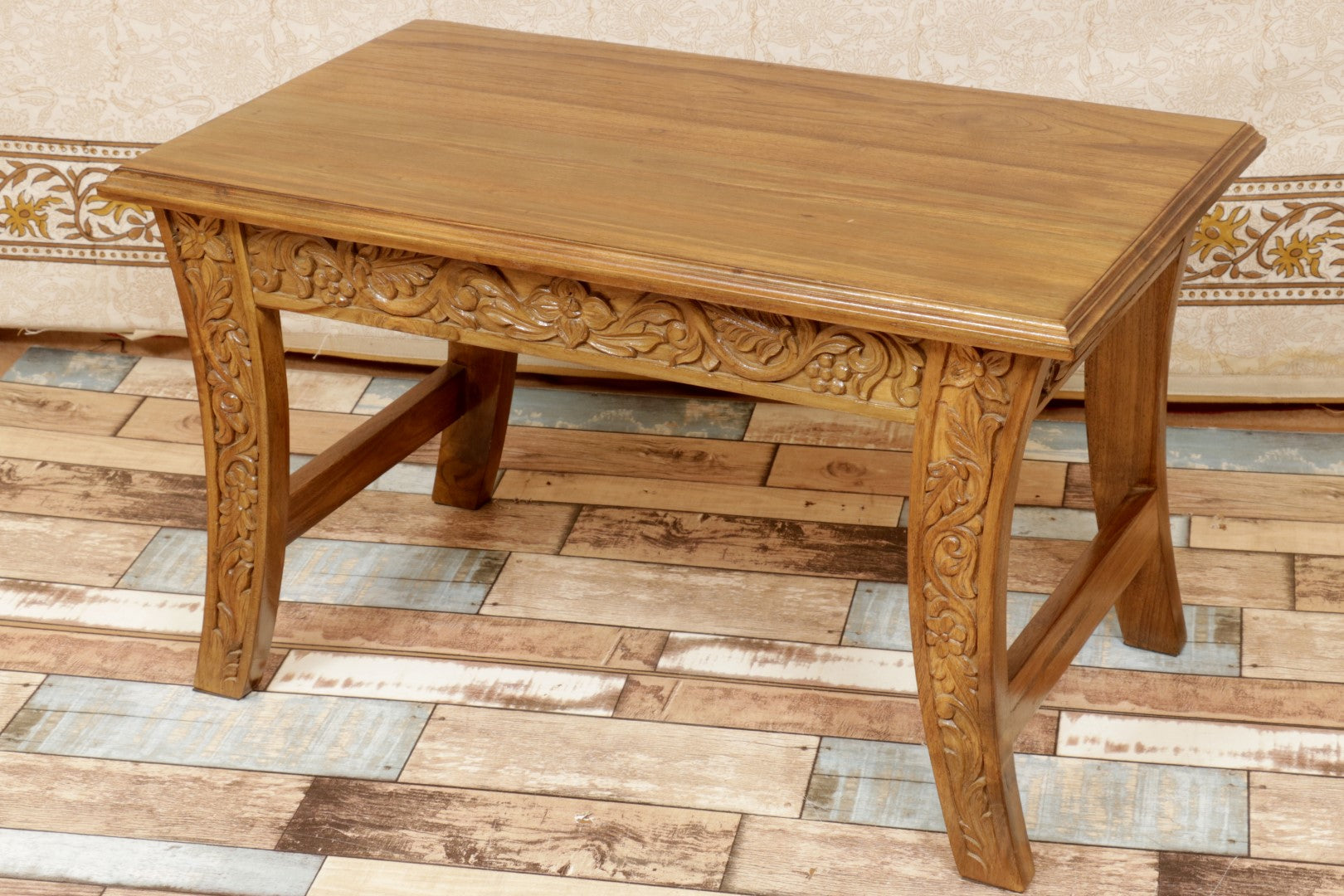Things to Consider Before Buying a Wooden Centre Table Online