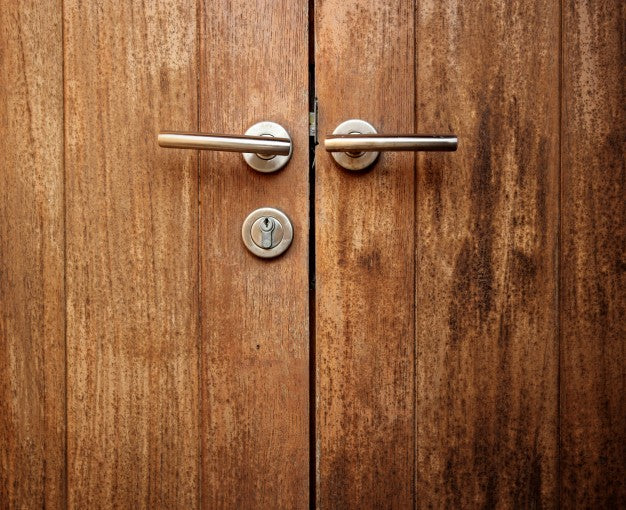 All You Need To Know Before Buying a Wooden Door Online