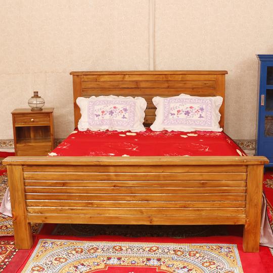 Searching for the perfect bed? Try wooden beds!