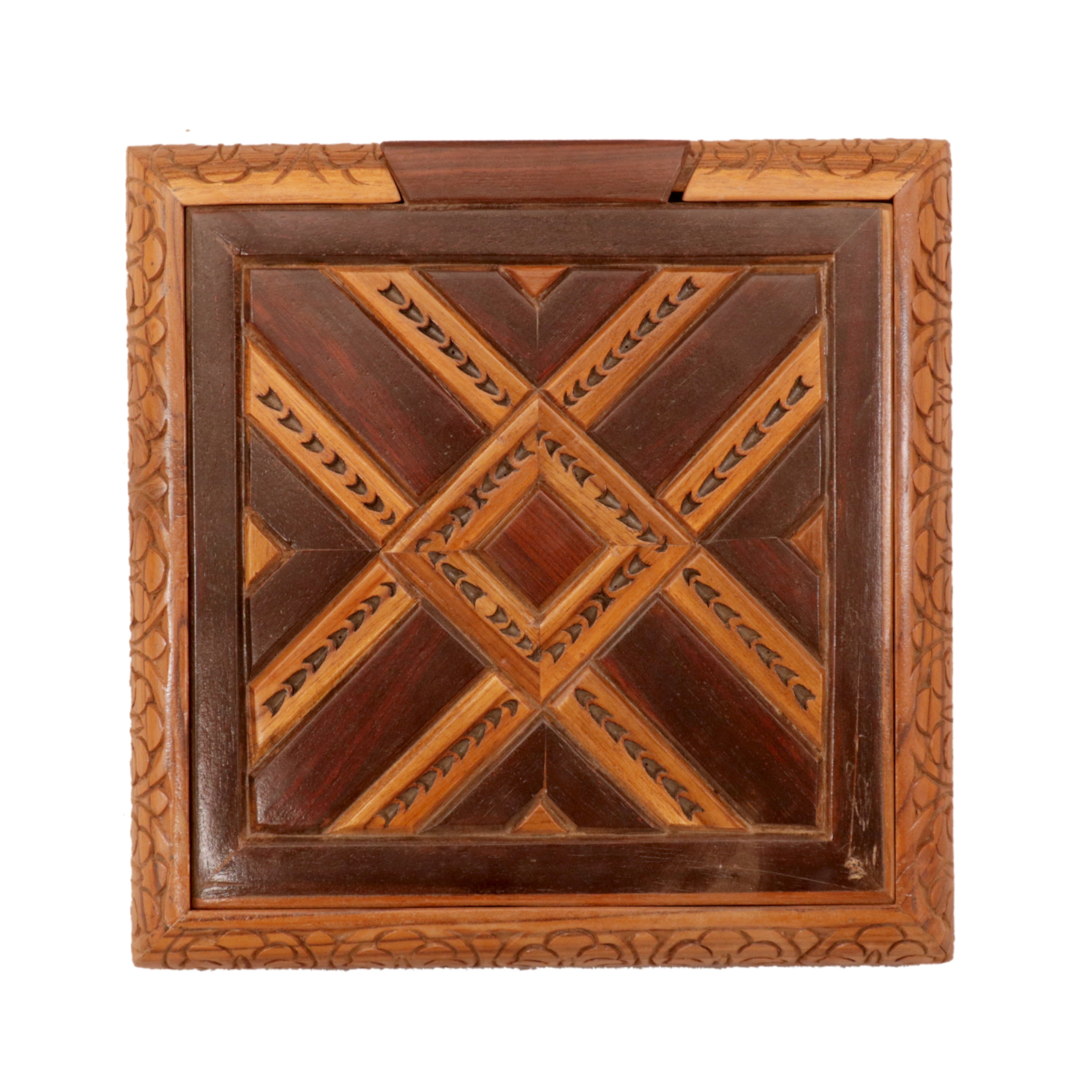 Crossed Square Box Wooden Box