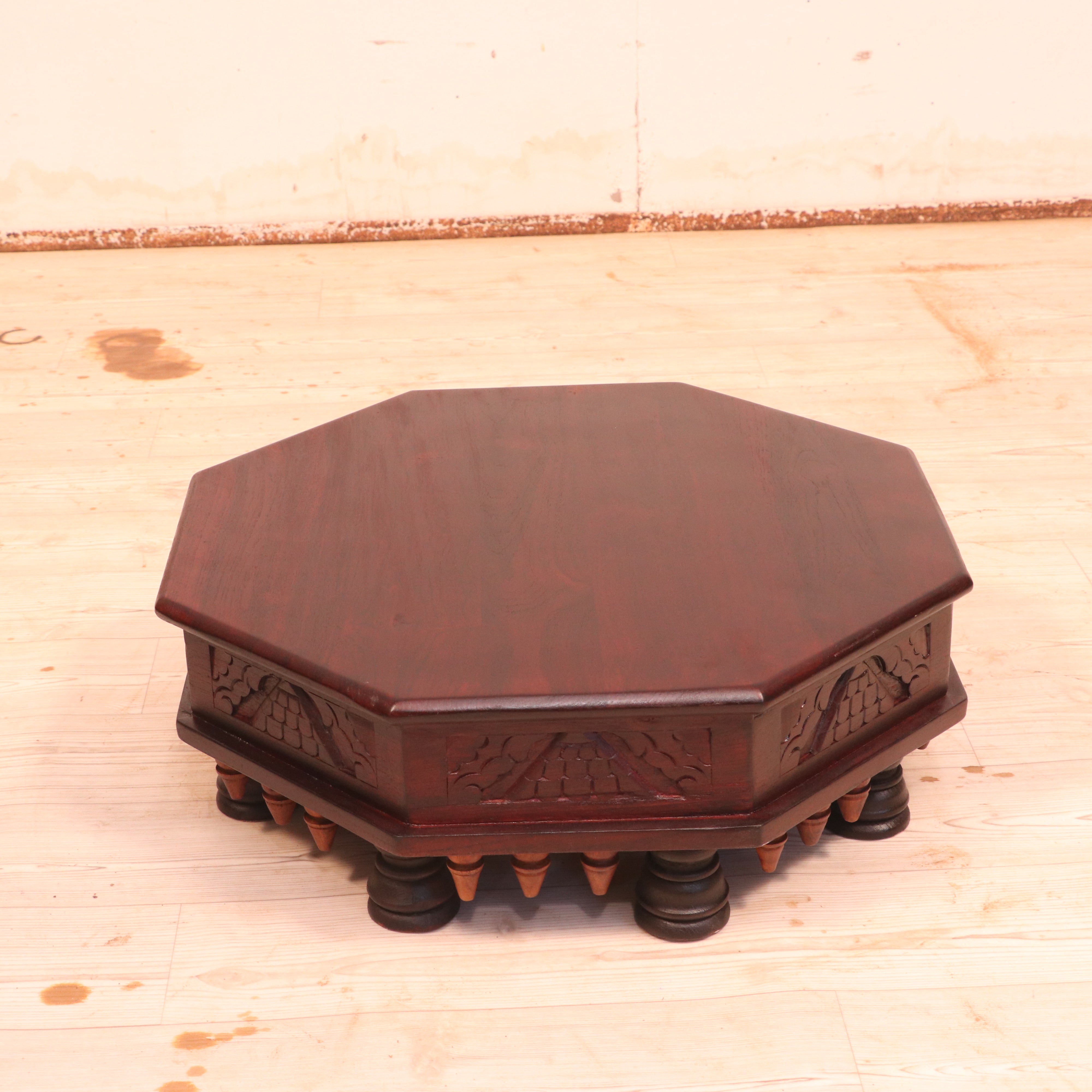Retro Style Rectangular Handmade Dark Polished Wooden Bajot for Home Bajot
