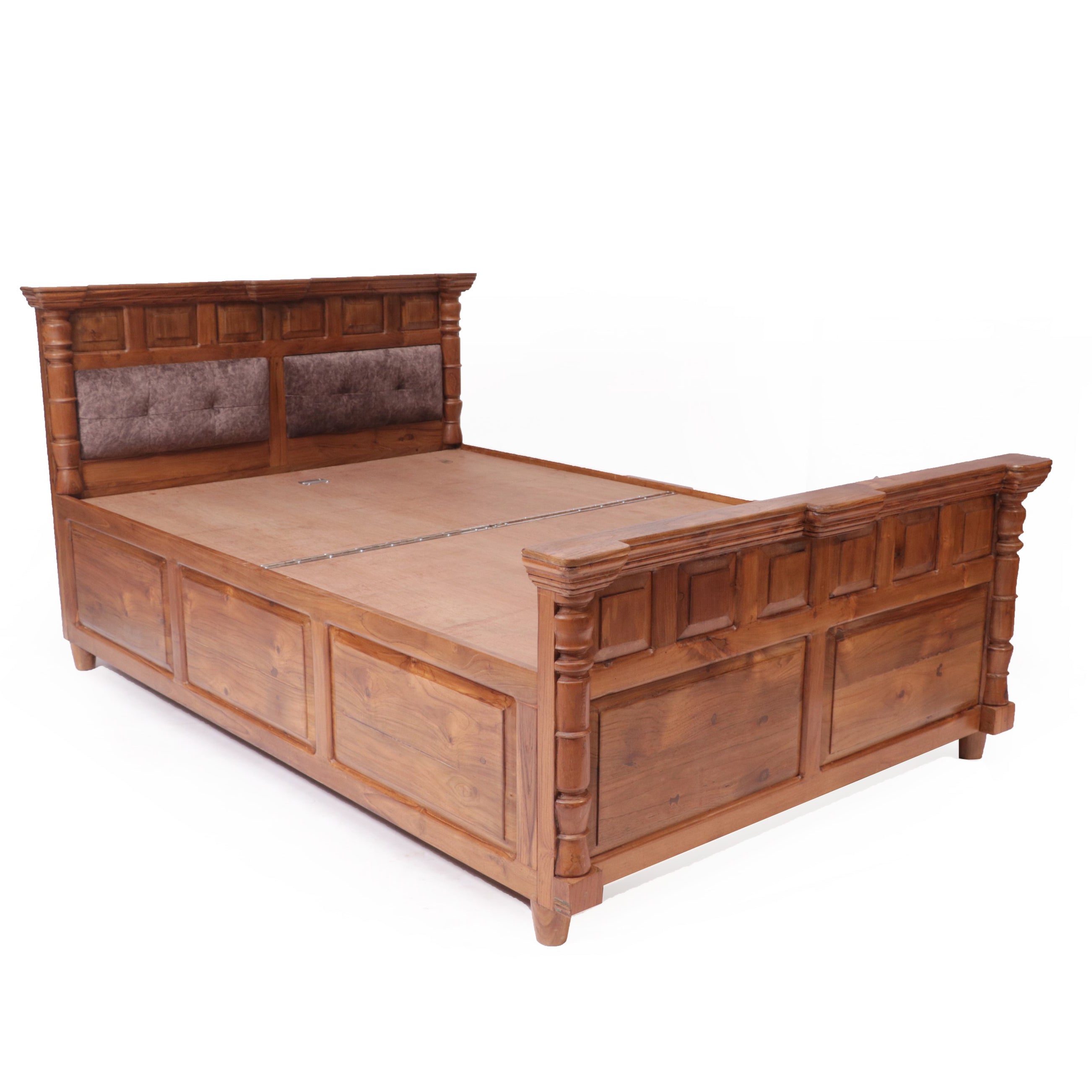Traditional Linear Double Bed Bed