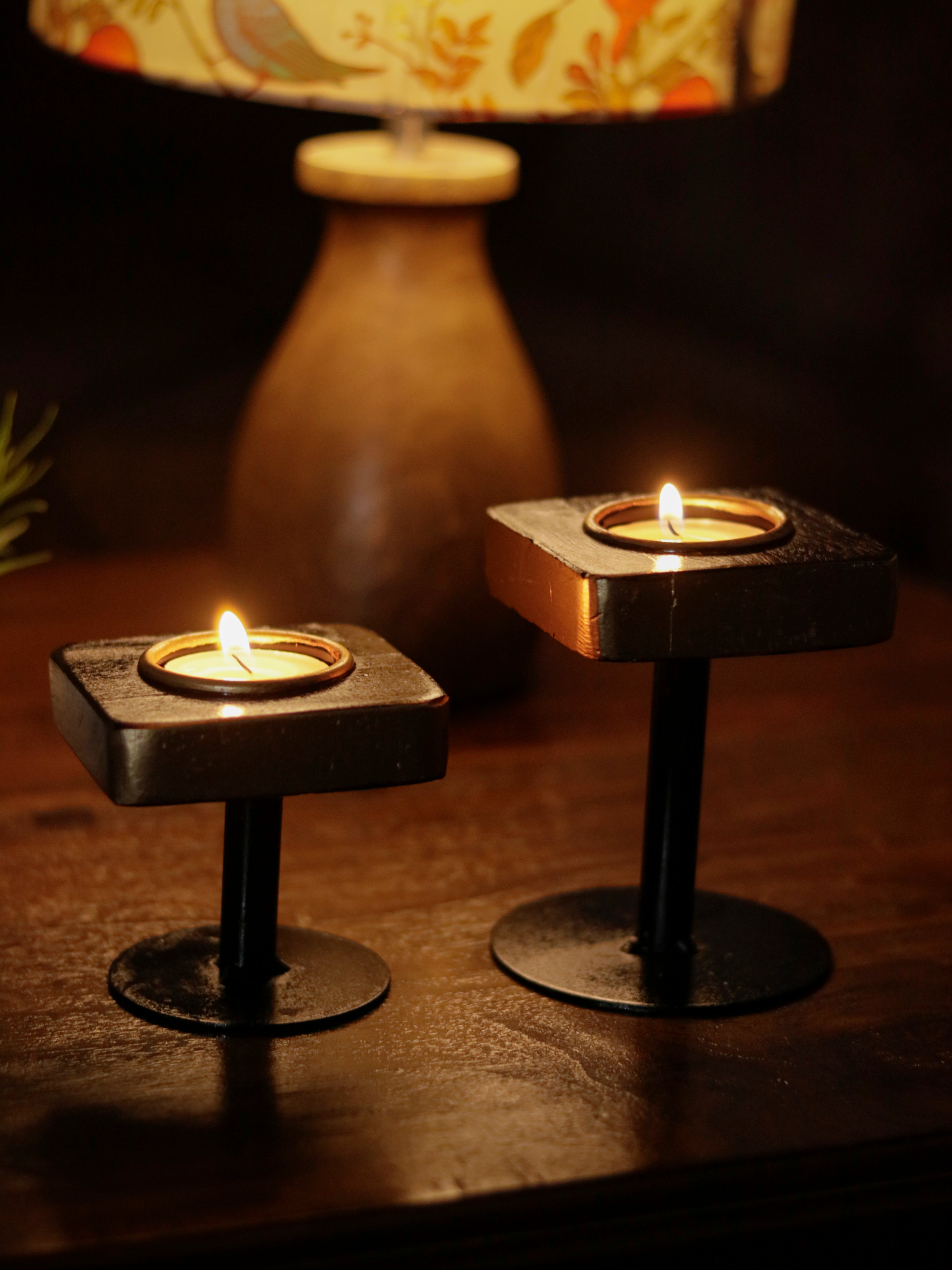 Unique Elegant Golden Black Wooden Candle Stand Set Candle Holder