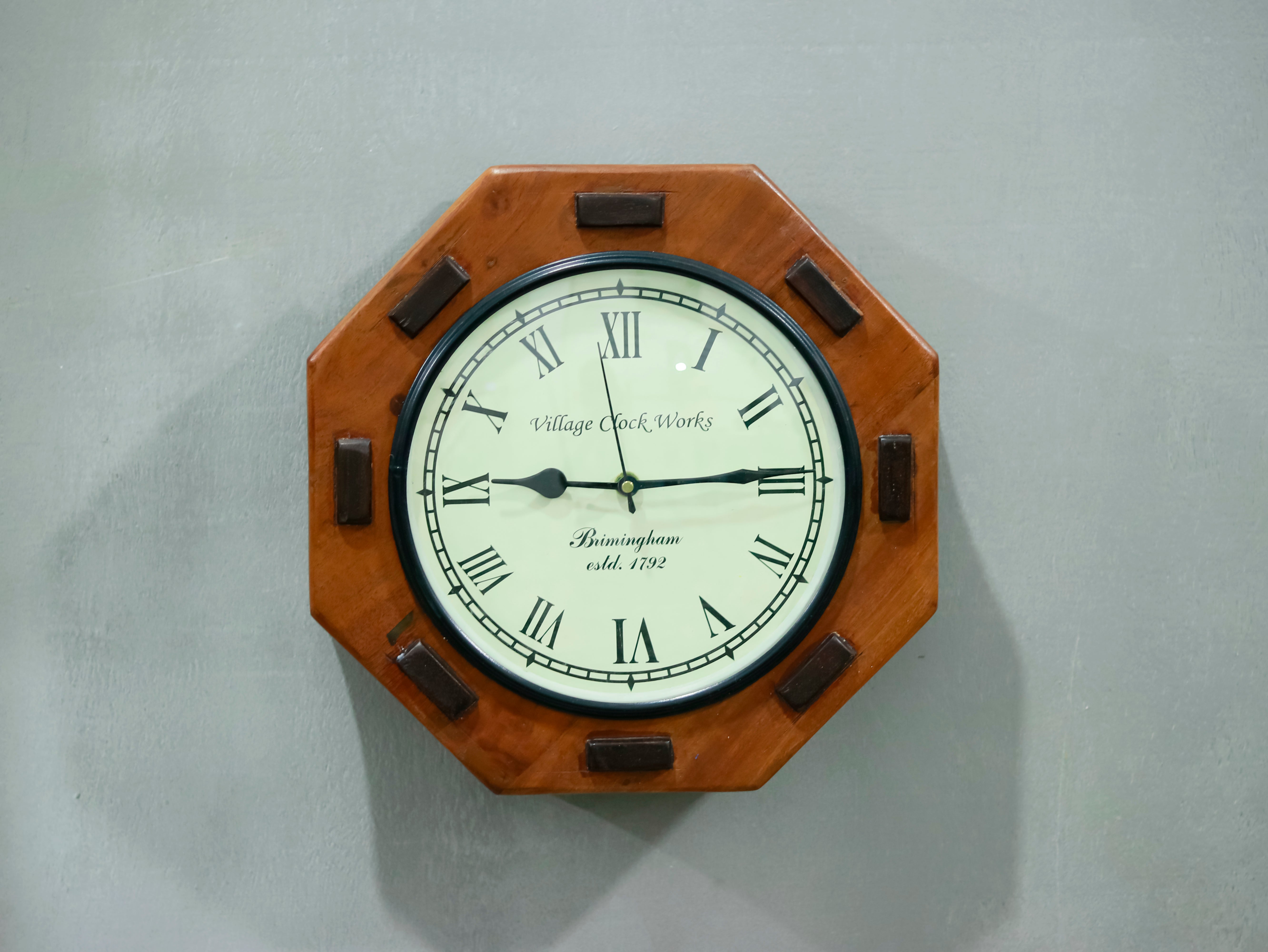 Sailor-inspired Clock