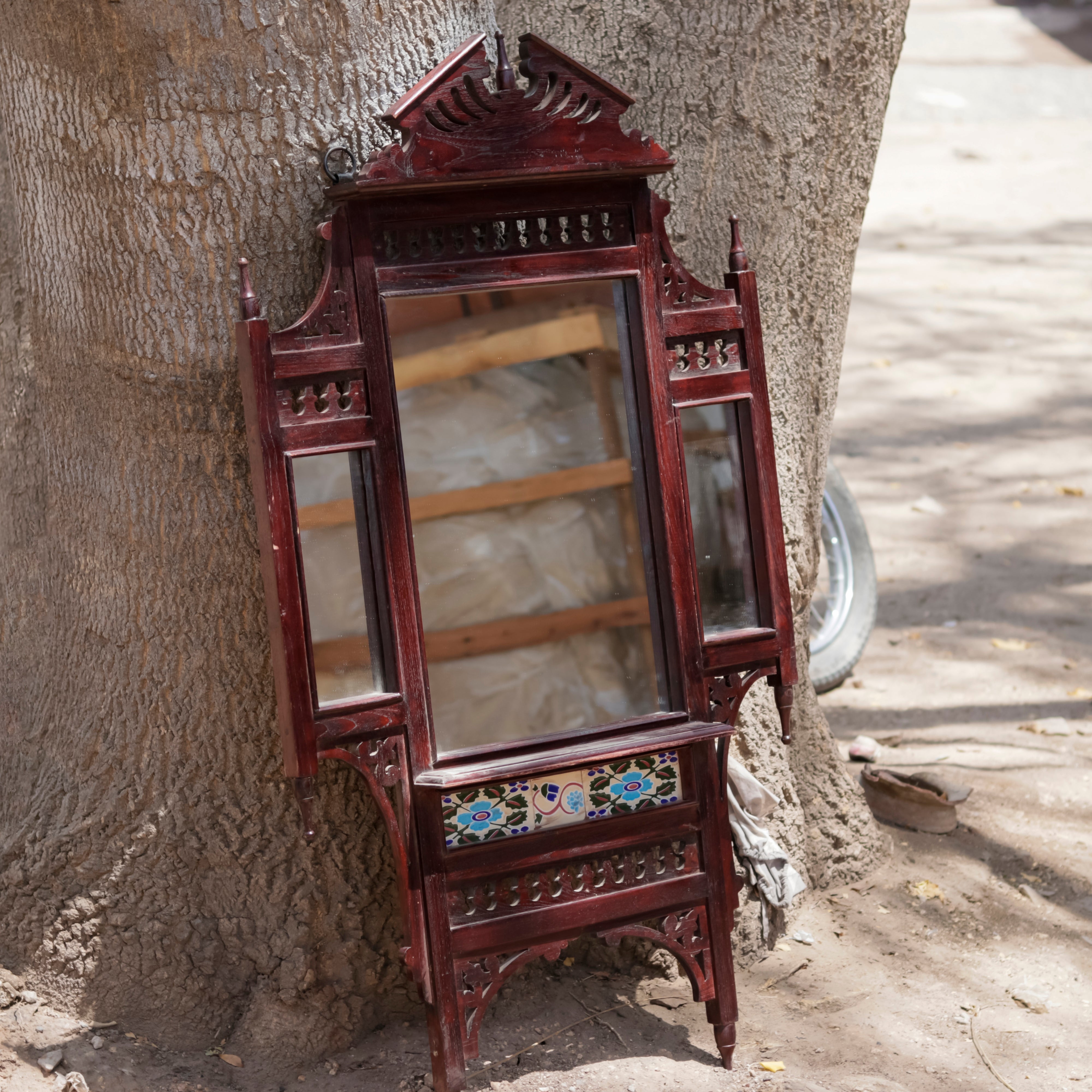 Traditional Teak Mirror Frame Mirror