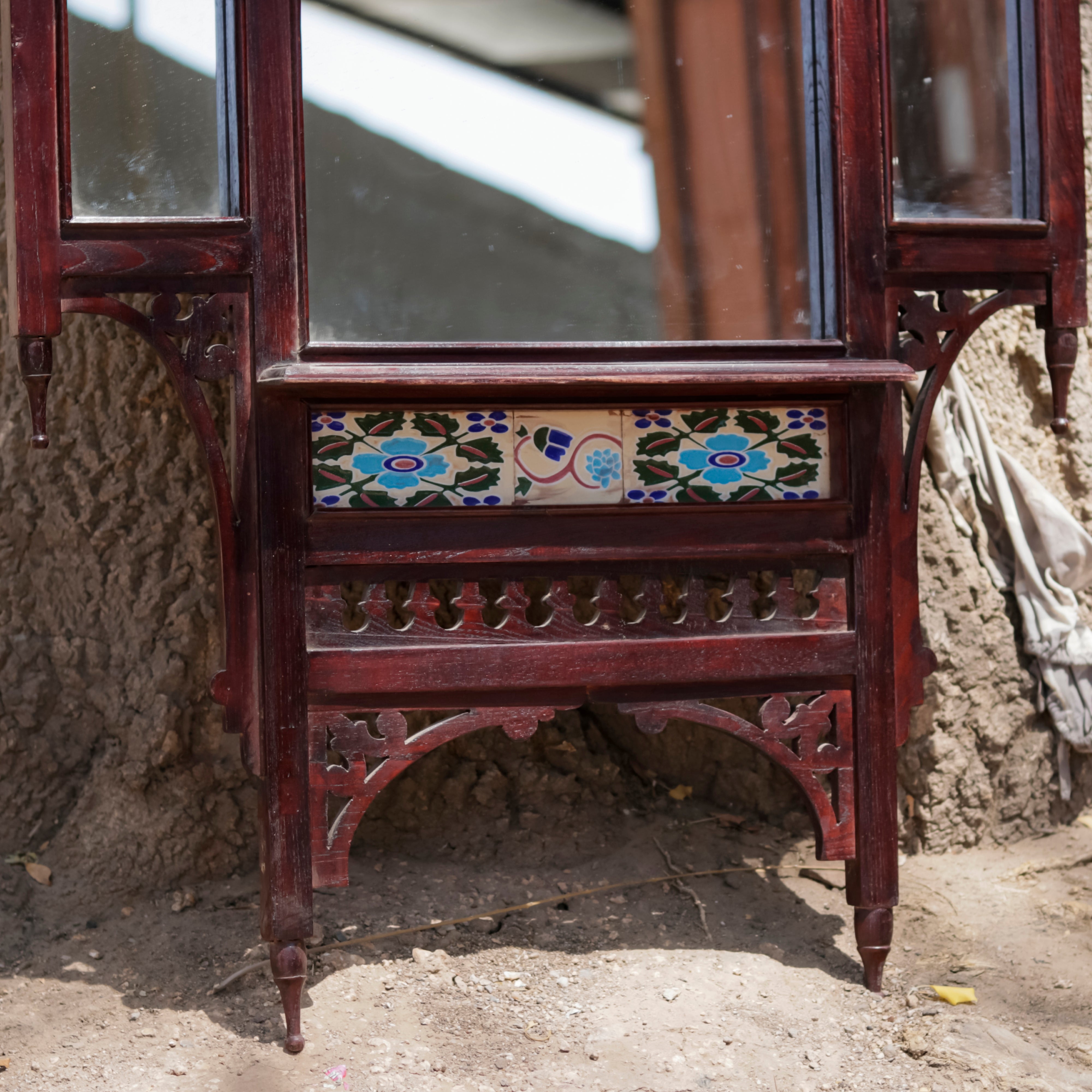 Traditional Teak Mirror Frame Mirror