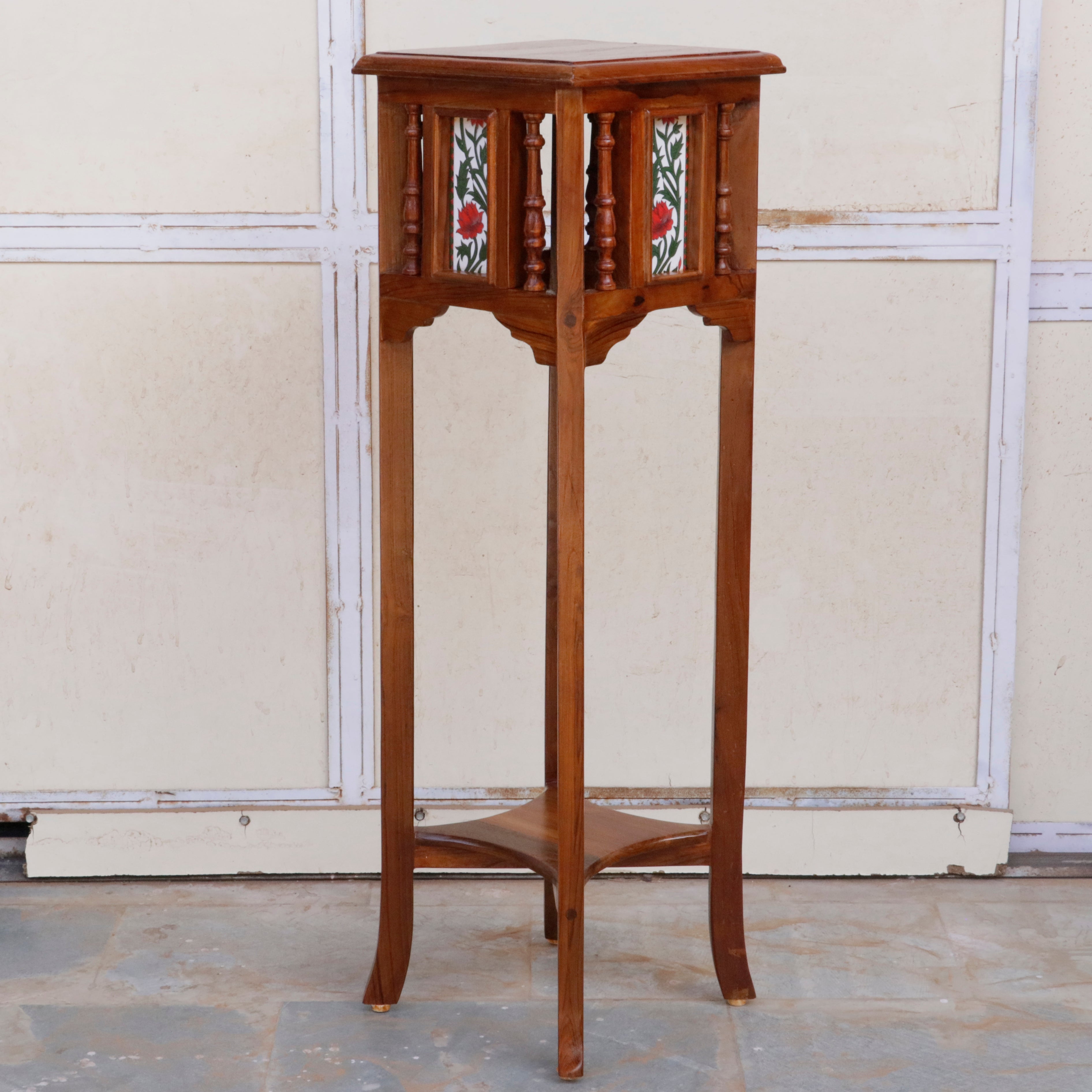 Classic Tiled End Table (11 x 11 x 36 Inch) End Table