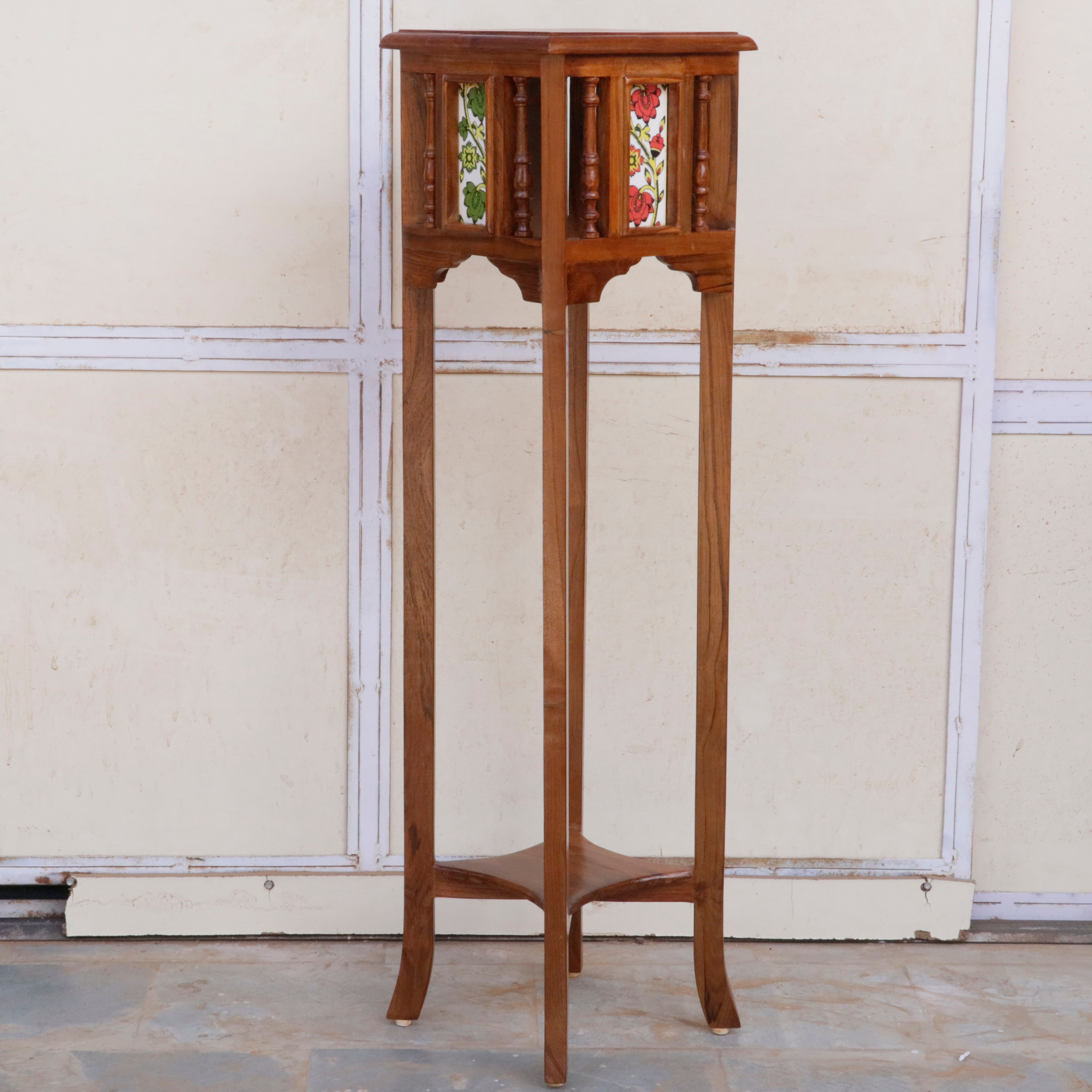 Classic Tiled End Table (11 x 11 x 42 Inch) End Table