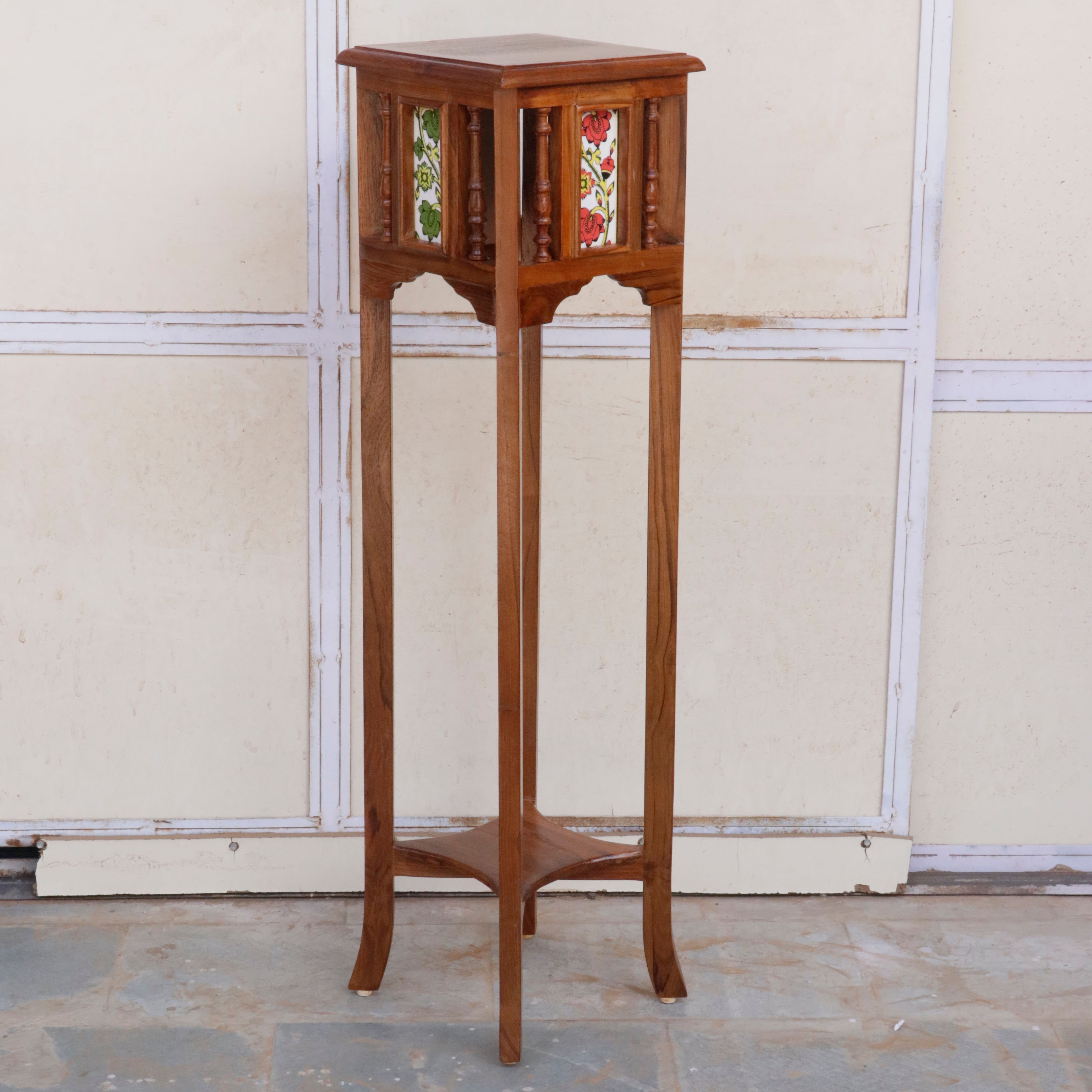 Classic Tiled End Table (11 x 11 x 42 Inch) End Table