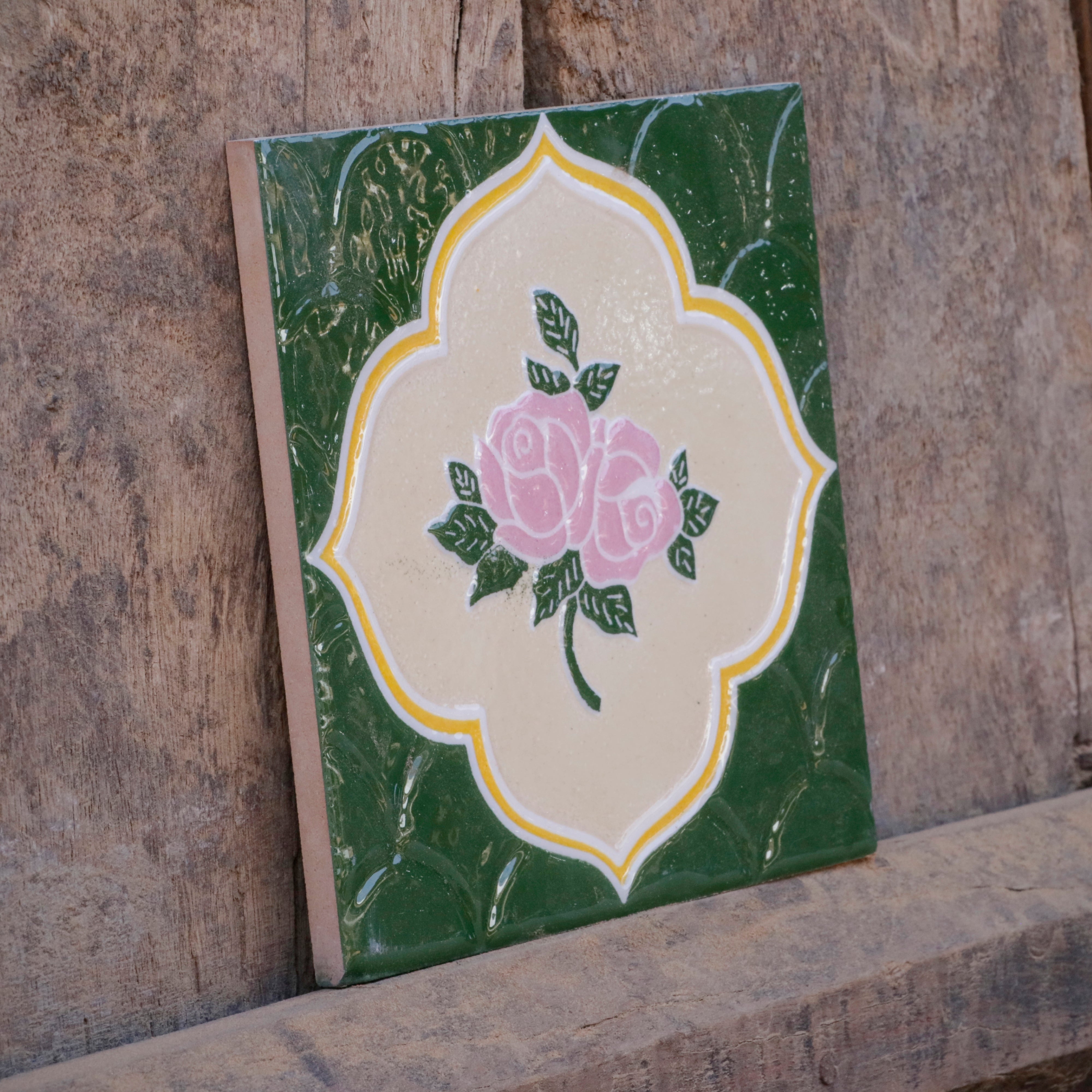 Southern Simple Flowere Designed Ceramic Square Tile Ceramic Tile