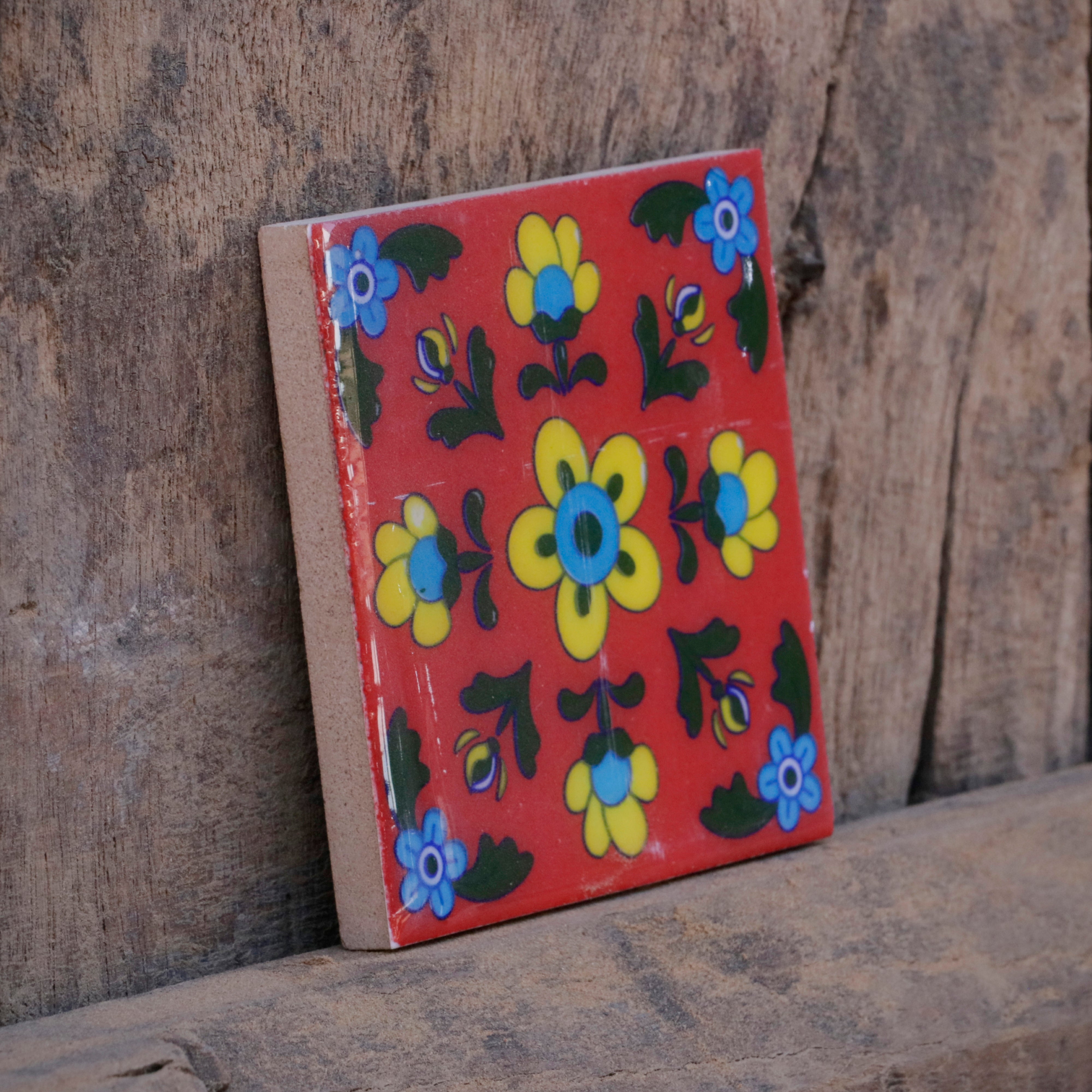 Traditional Reddish Flowere Finished Ceramic Square Tile Ceramic Tile