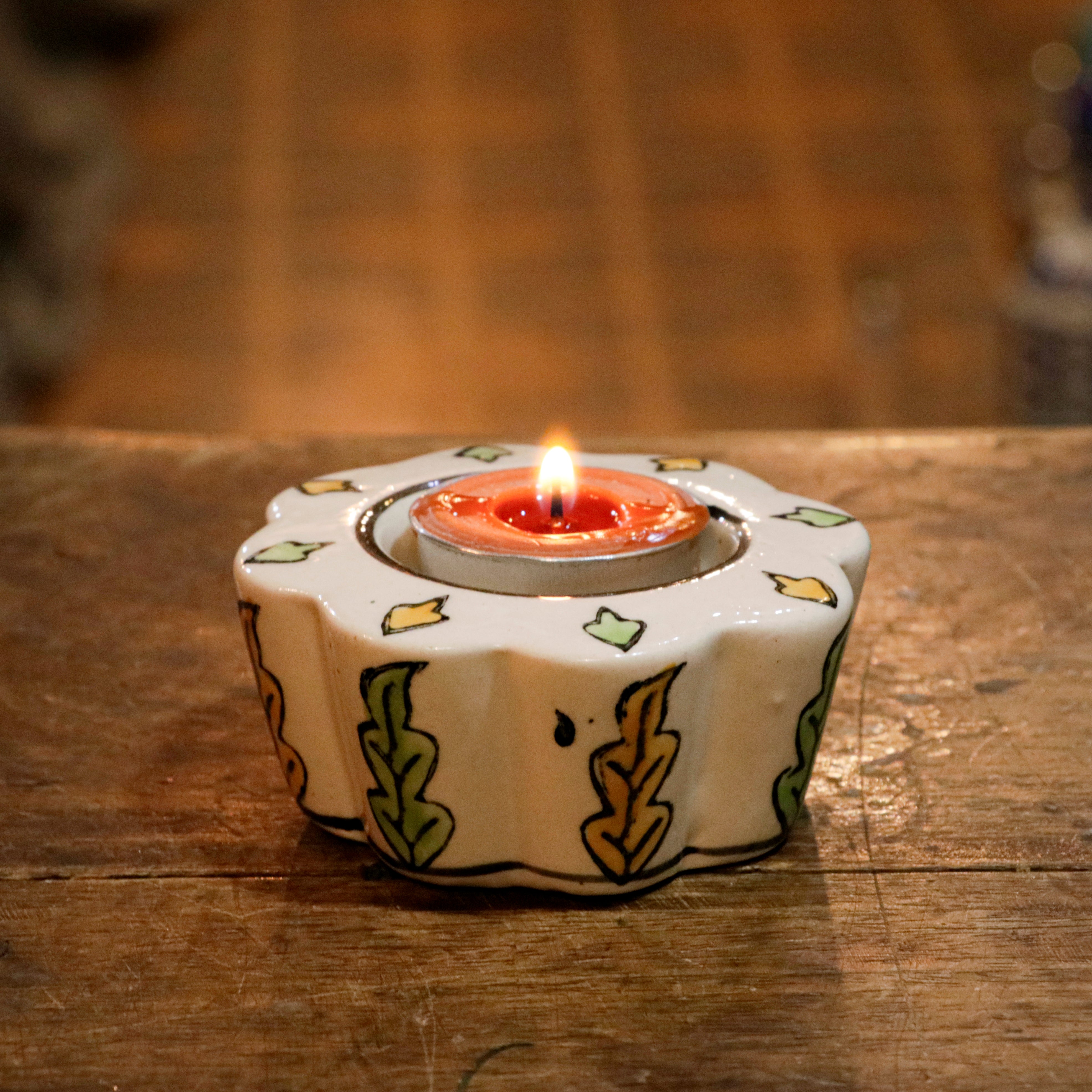 Classic Blossom Flower Shaped Ceramic Small Candle Holder Candle Holder