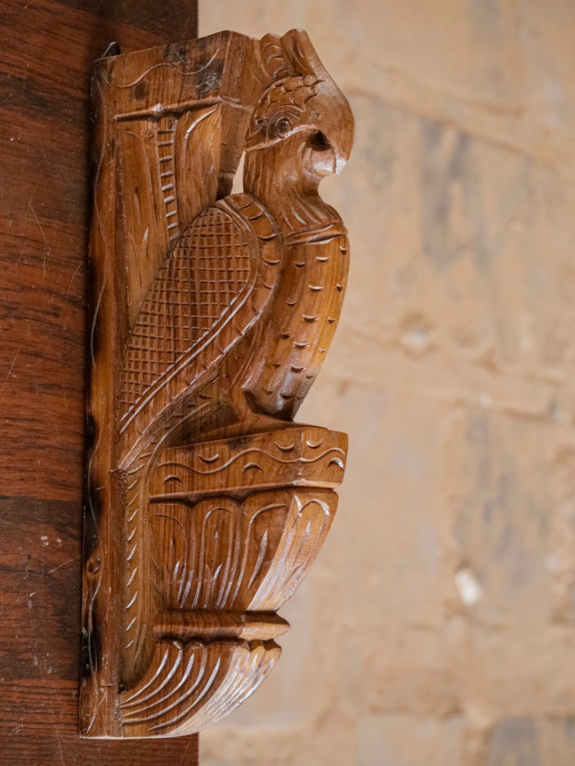 Wooden Simple carved Bird Door Bracket Door Bracket