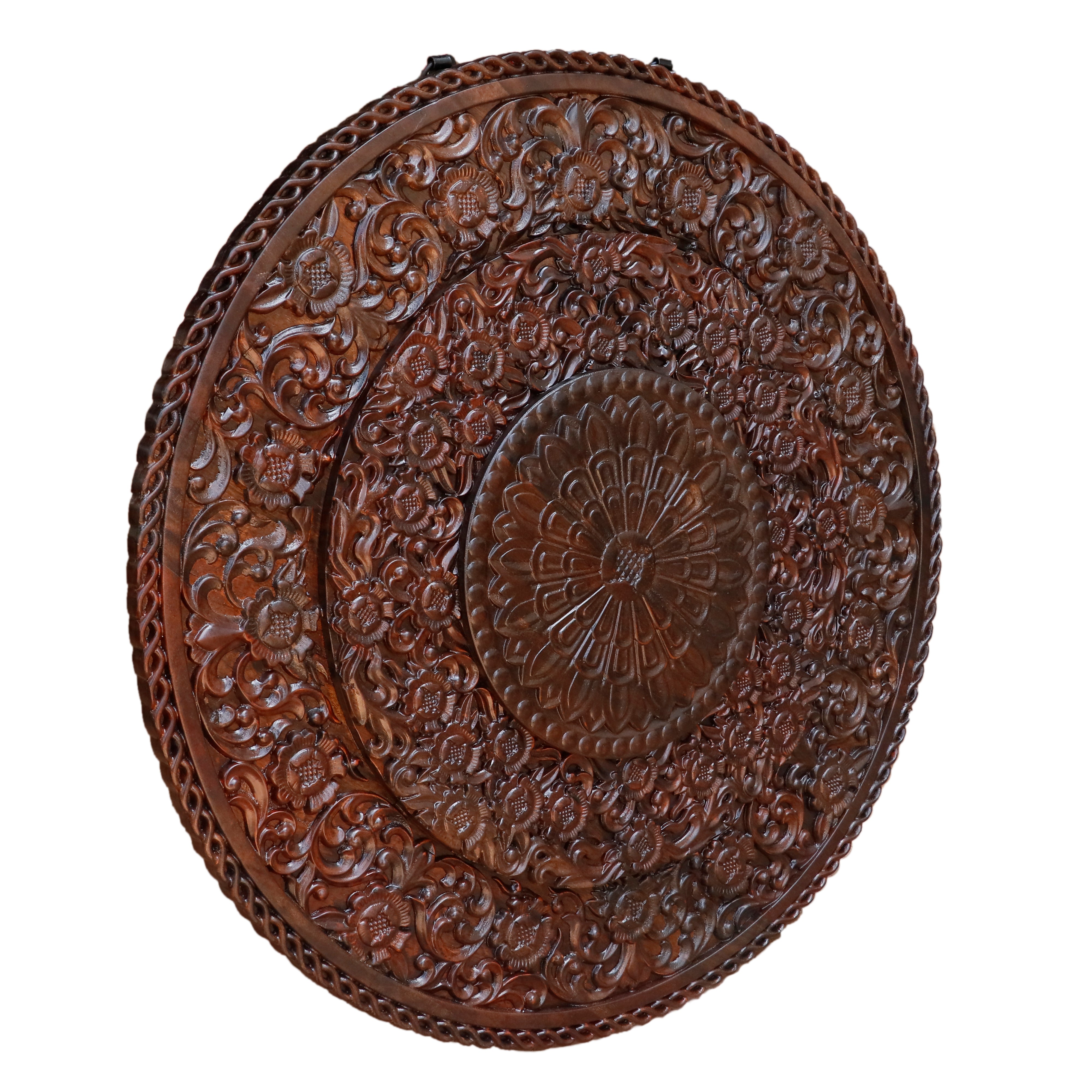Beautiful Flower Round Carved Wooden Wall Decor Wall Decor