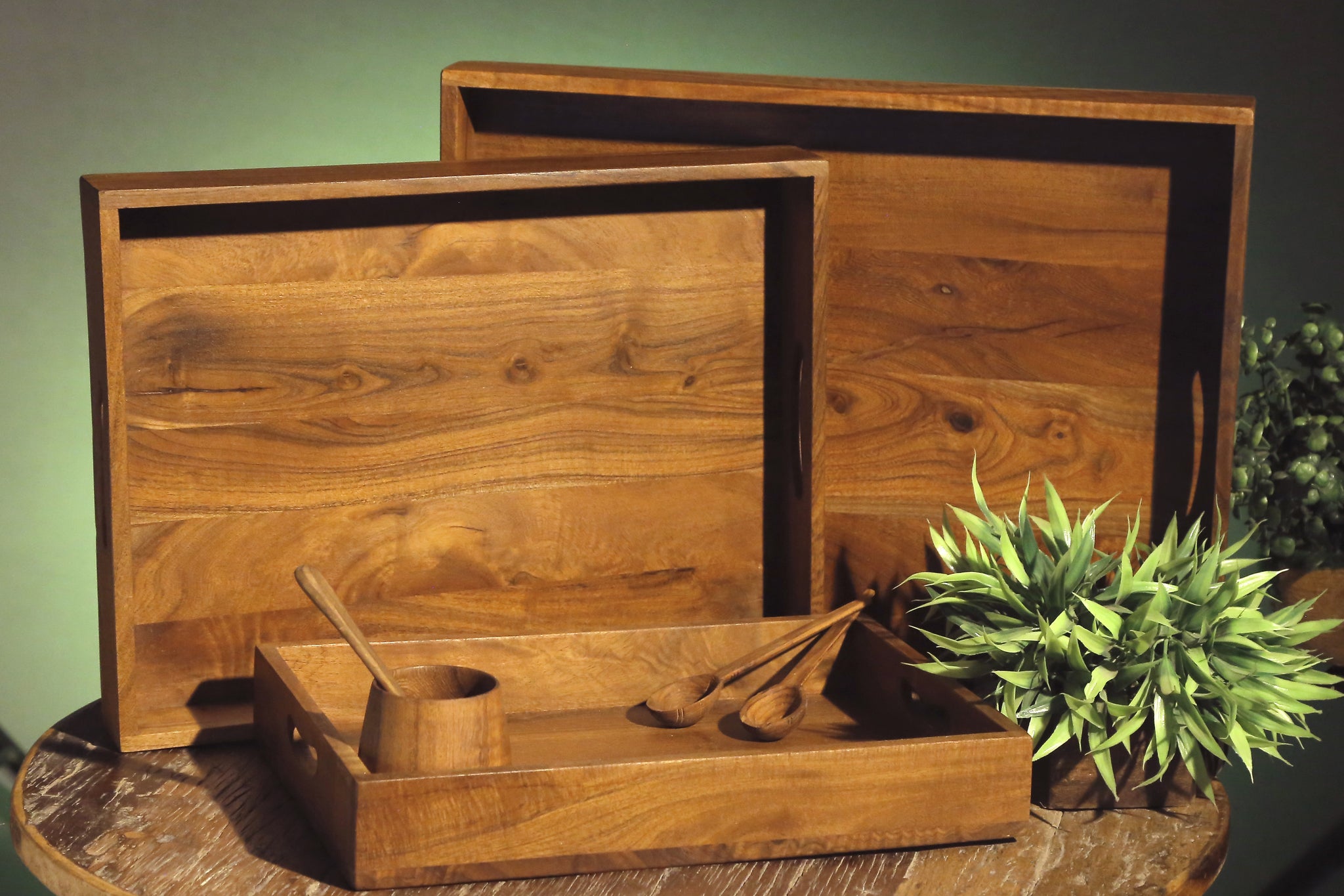Slant Handle Wooden Tray Set