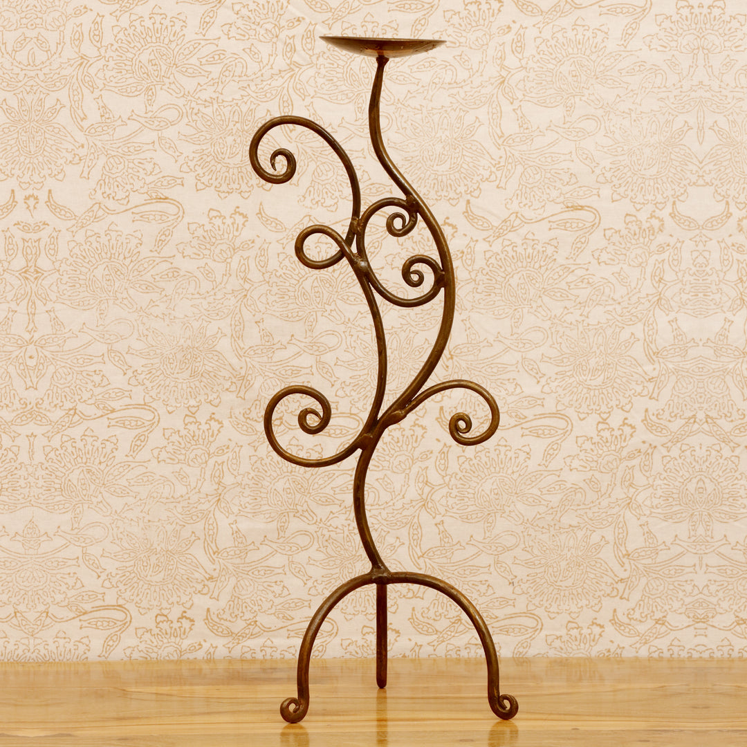 Stylish S-Shape Iron Candle Stand Candle Holder