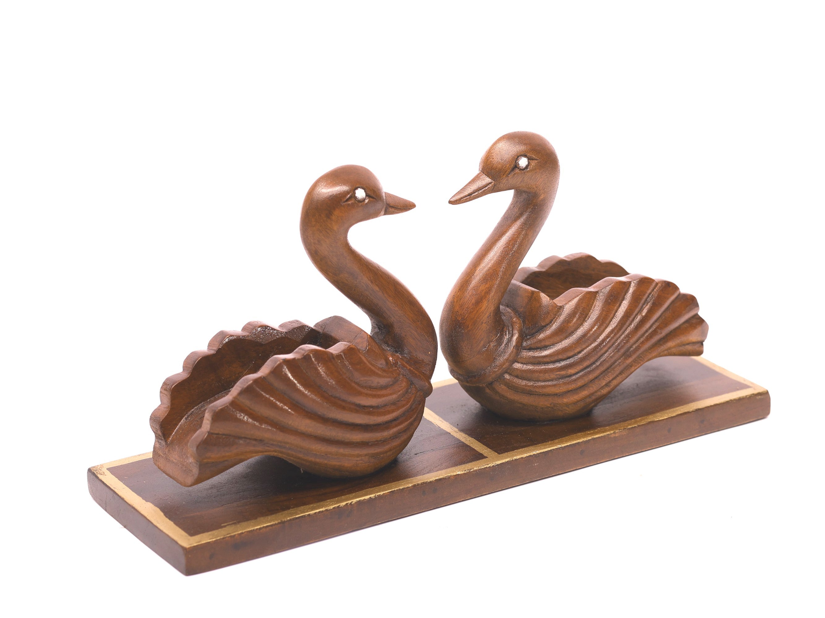 A Pair of Wooden Swans Showpiece Animal Figurine