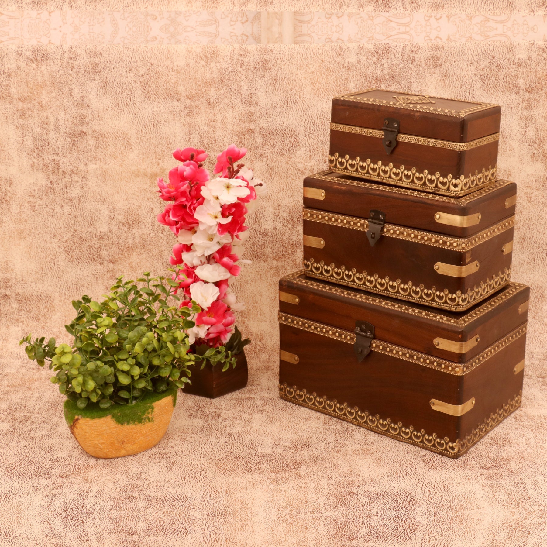 Wooden Lofty Boxes Set of 3 Wooden Box