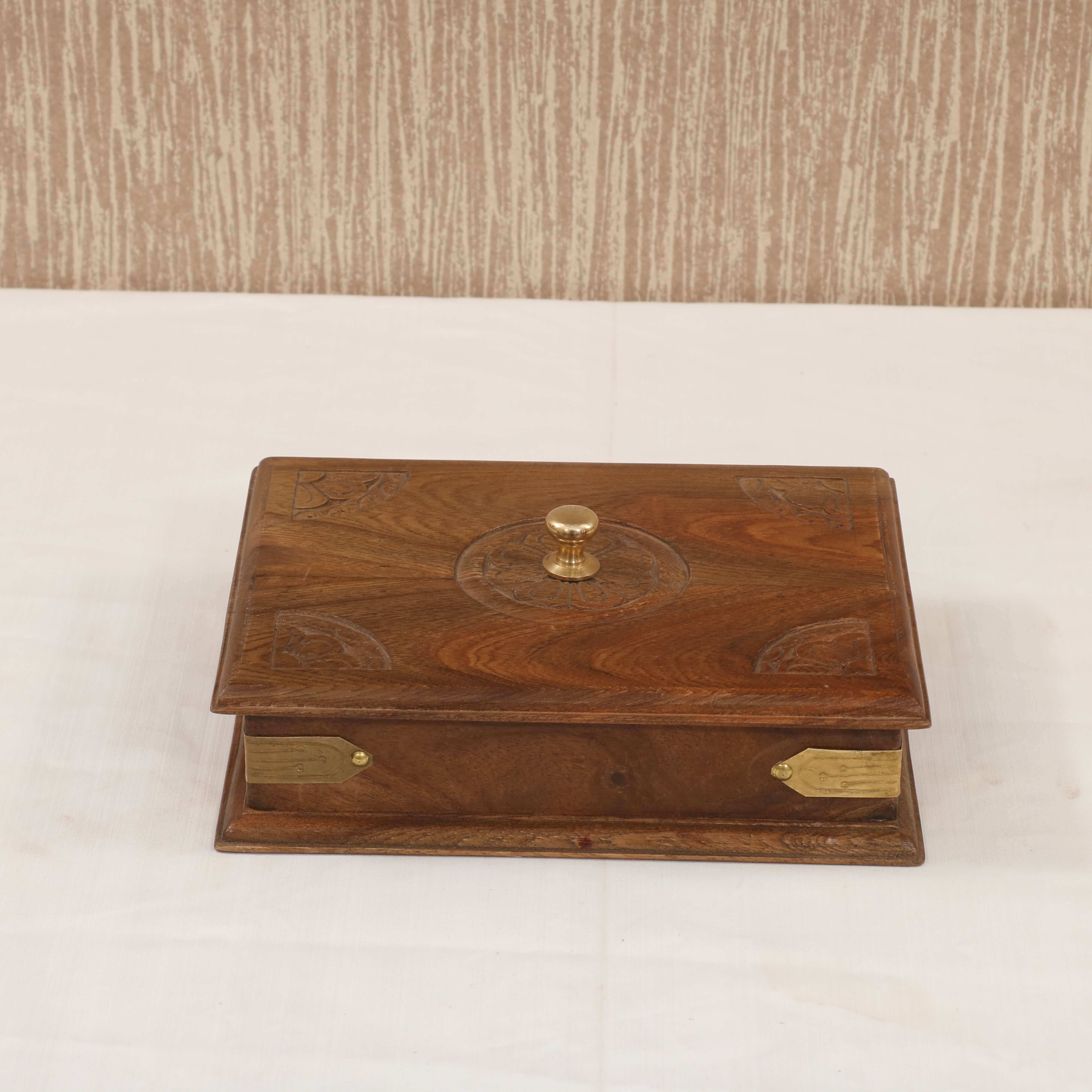 Corner Engraved Wooden Box Wooden Box