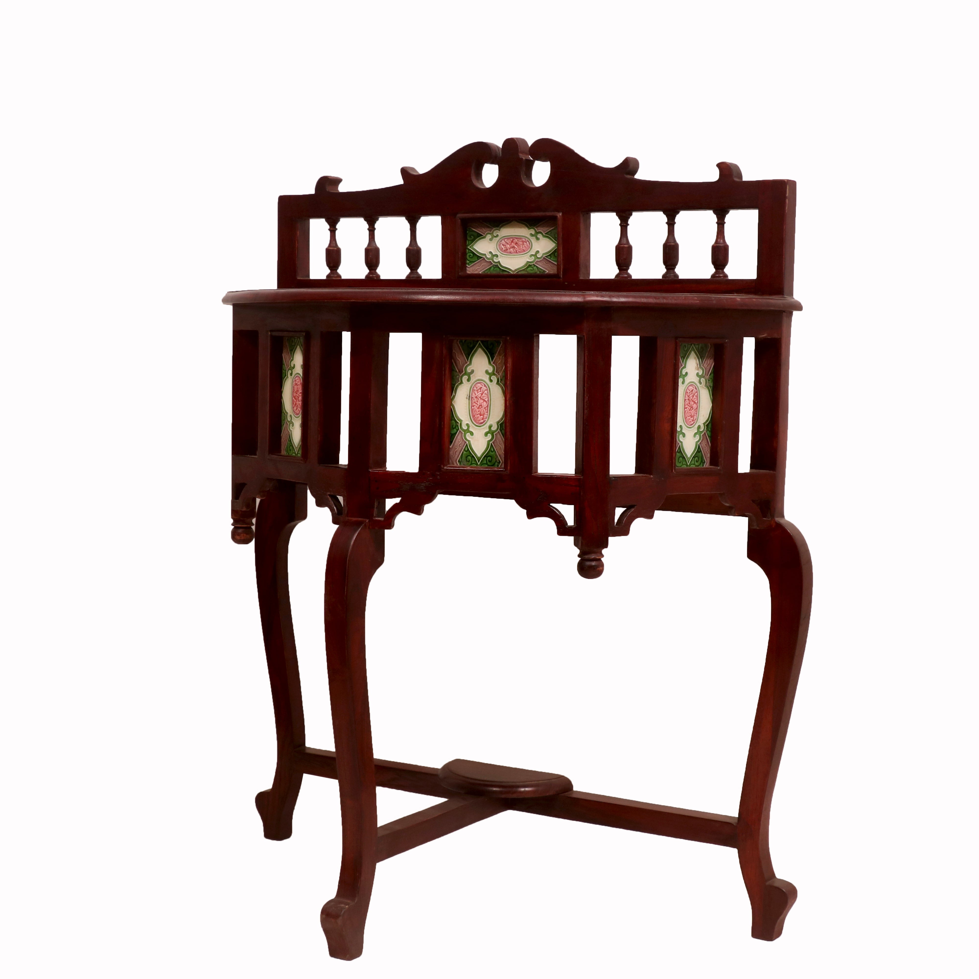 Colonial Style D Shaped Table Console Table