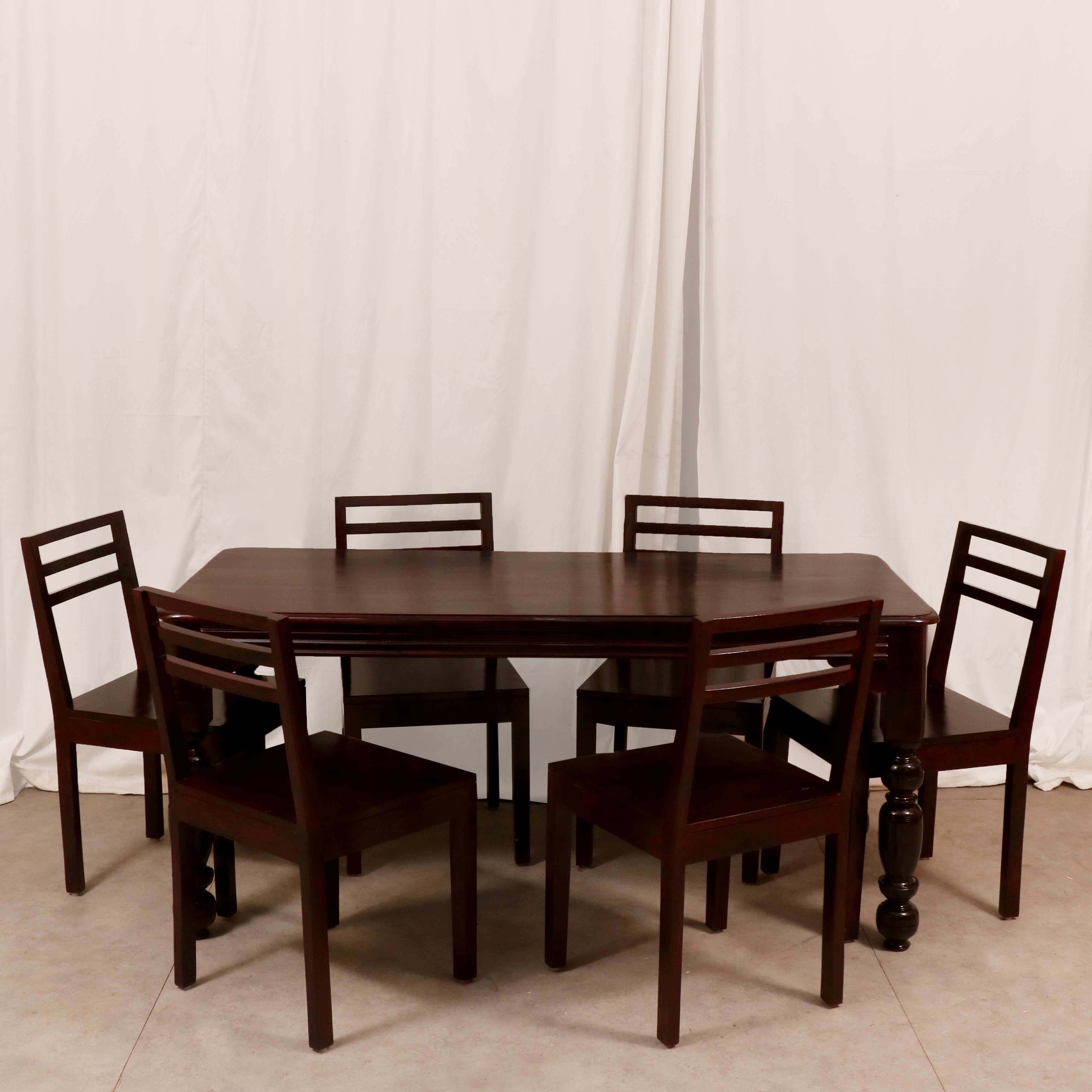 Striking Contemporary Dining Set Dining Set