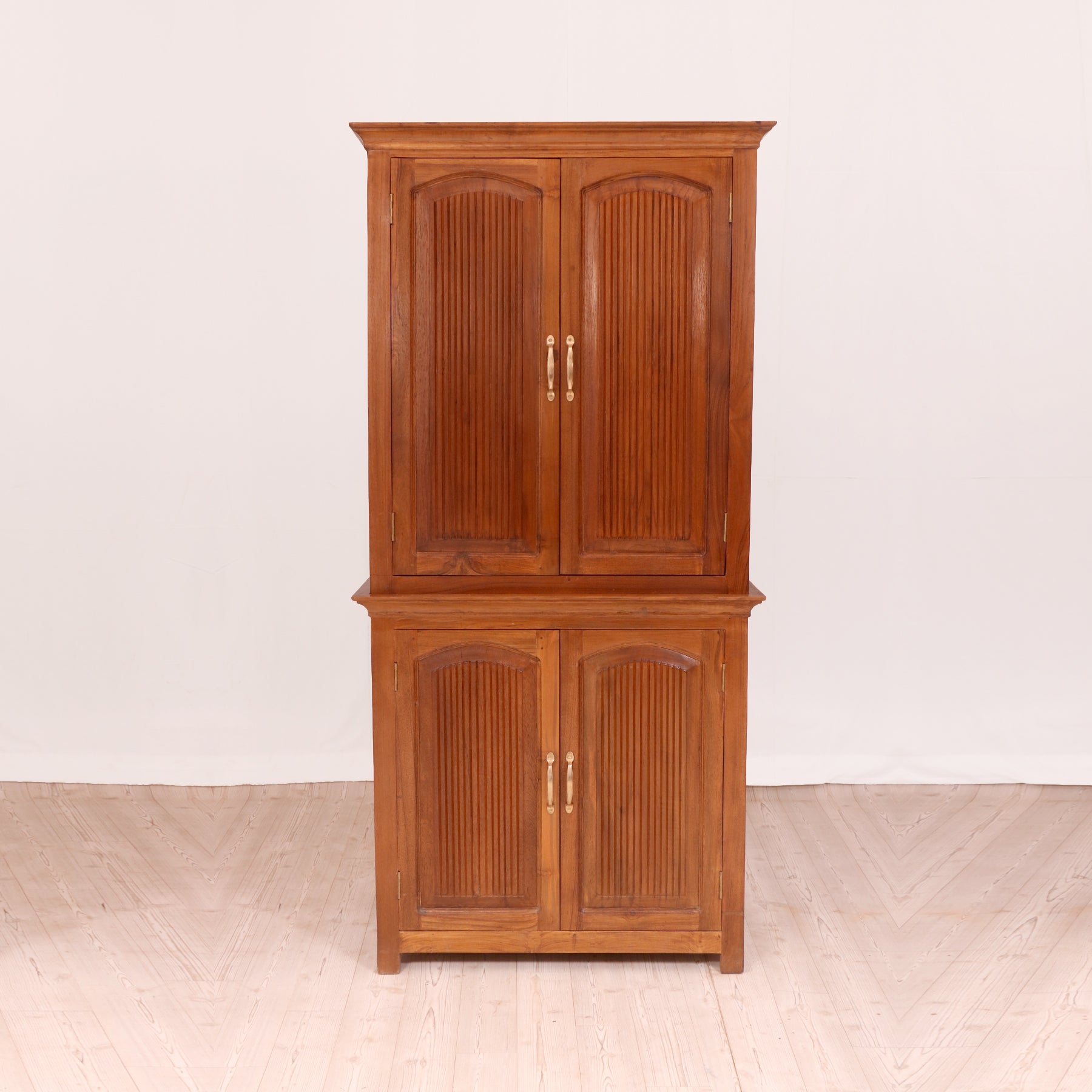 Classic 2-Part Wooden Wardrobe Wardrobe