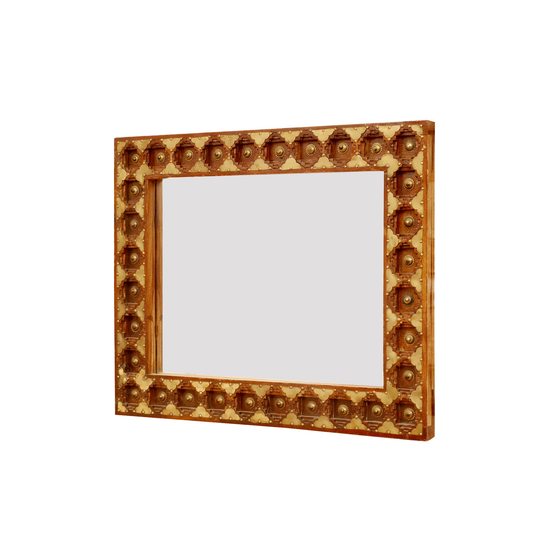 Royal Look Wall Mounted Wall Mirror Mirror